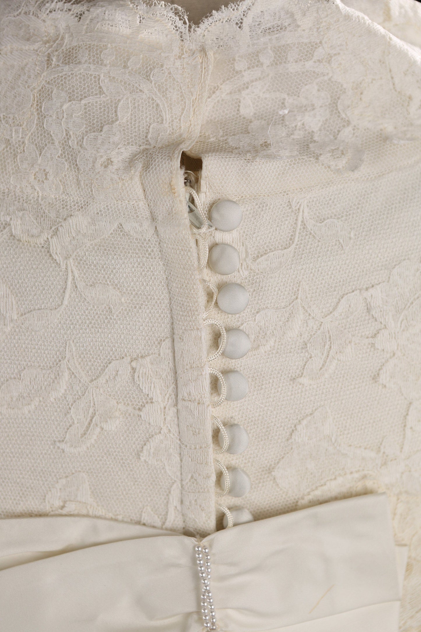 Vintage White Wedding Dress by Edythe Vincent for Alfred Angelo