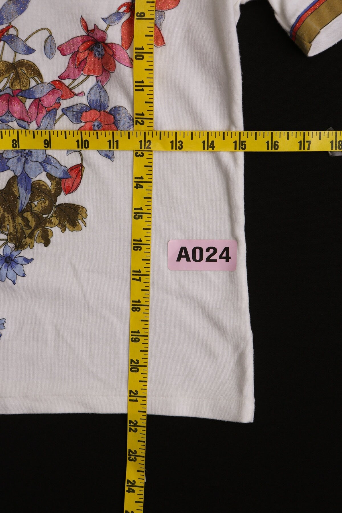 Flower Print White Crew Neck Blouse - Era 70s - 80s - Design from Japan