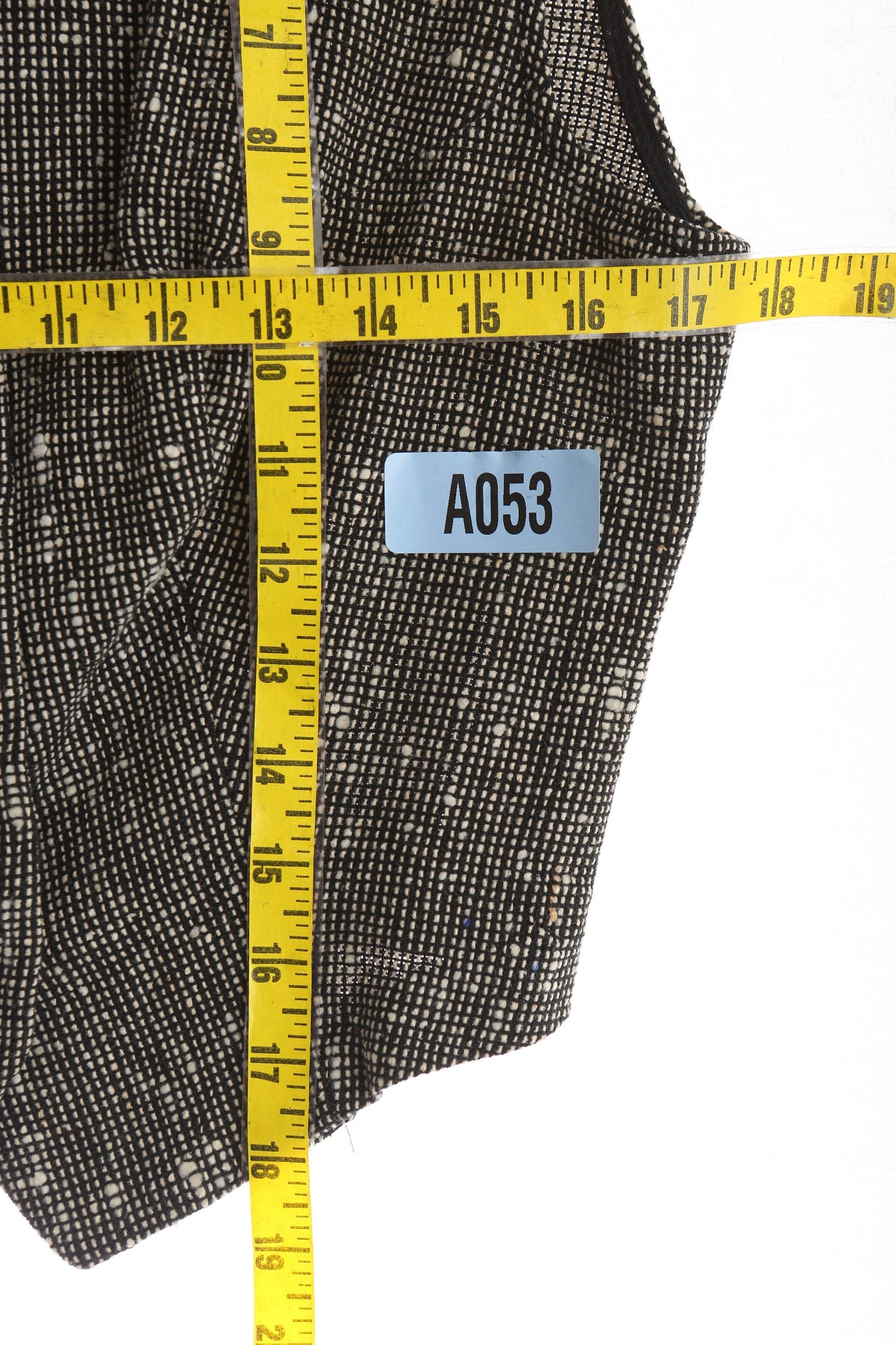 Vintage Women's Black Casual Vest / Estimated Era 60s - 70s