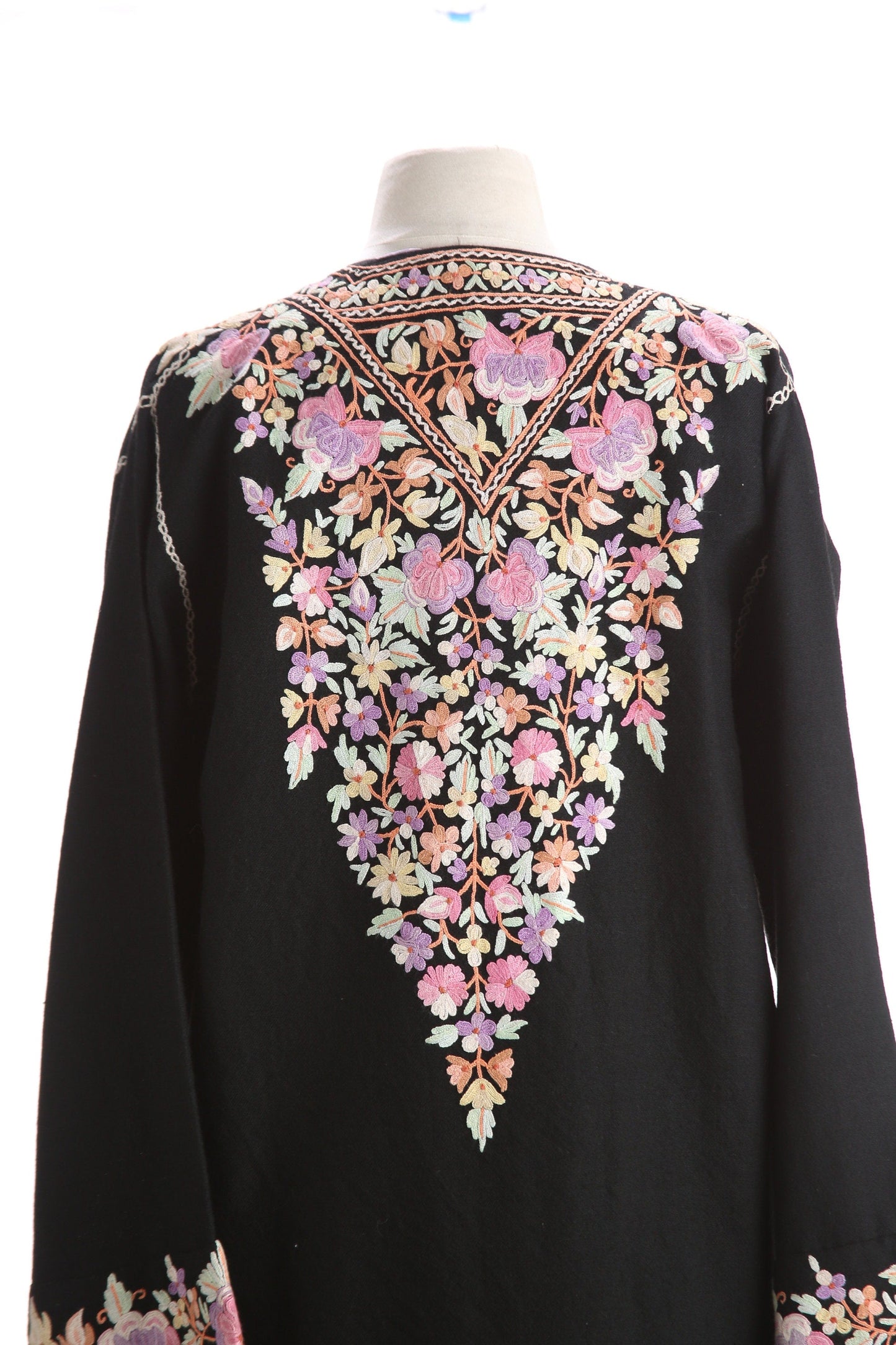 Vintage Women's Black Tunic Dress with Floral Embroidery