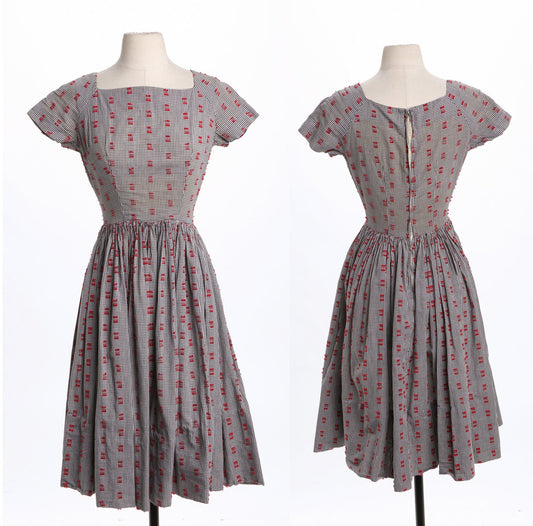 1950's Dress / Plaid Pattern / Red Embroidered Designs
