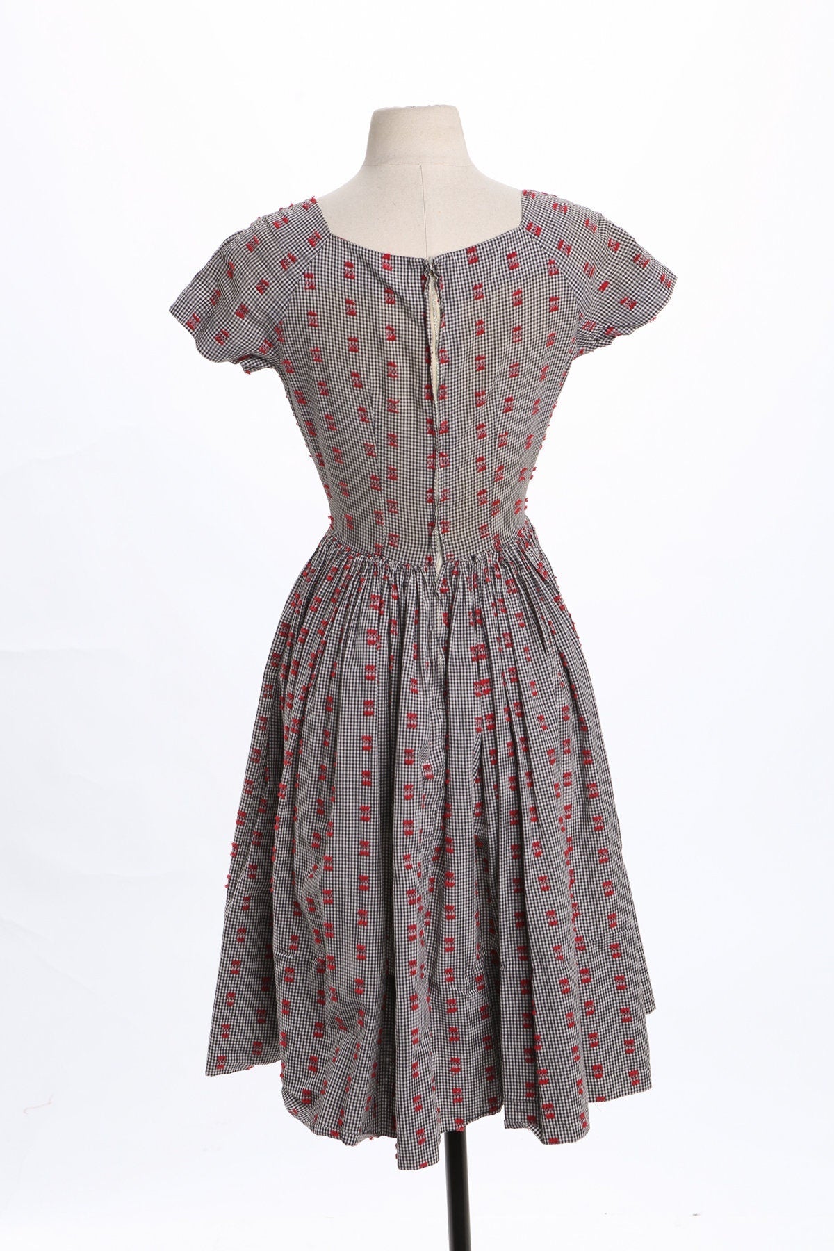 1950's Dress / Plaid Pattern / Red Embroidered Designs