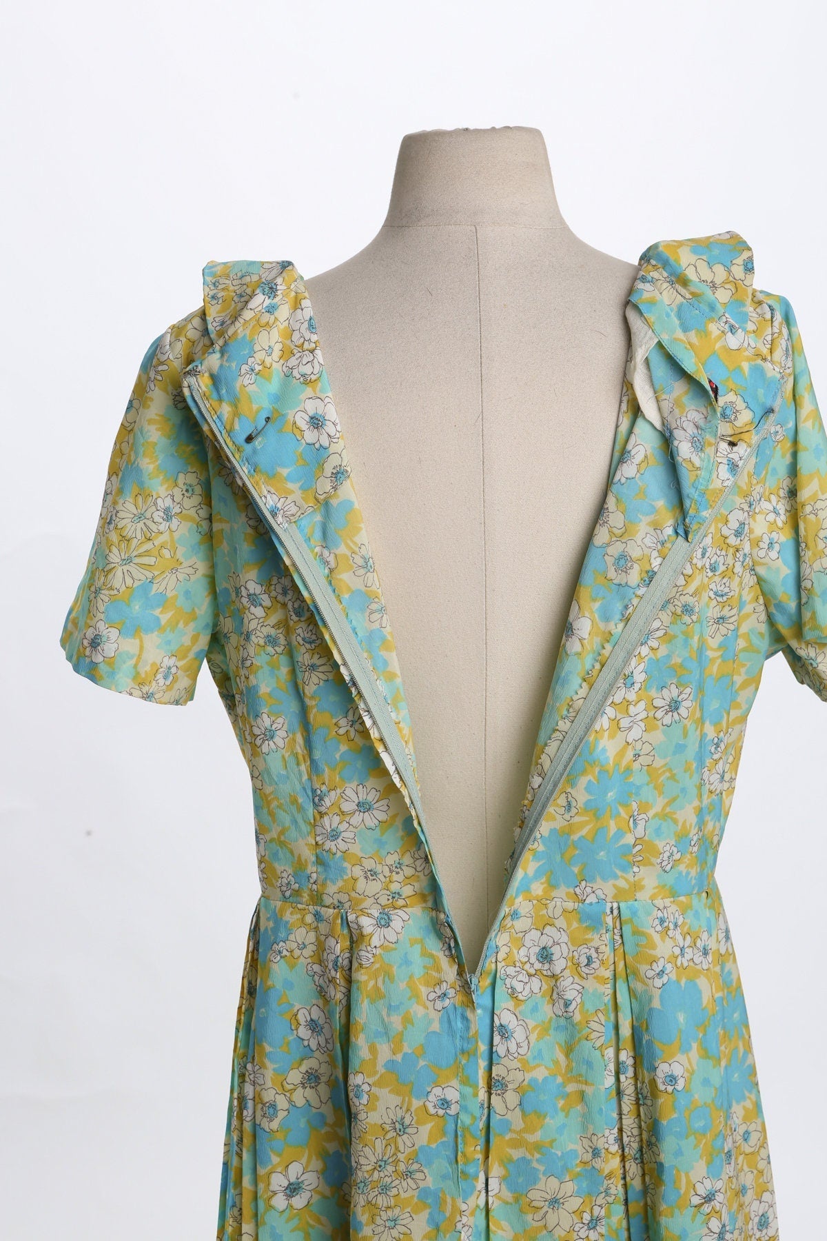 1960s Floral Print Dress / Green / Short Sleeve