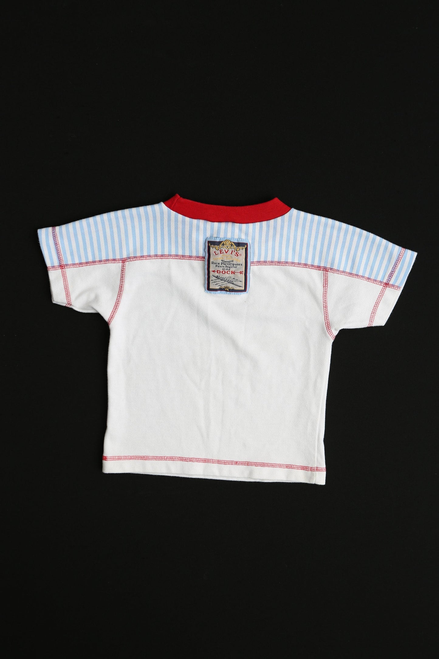 Vintage Kids Levi's Graphic T-shirt - Country Club Challenge Print