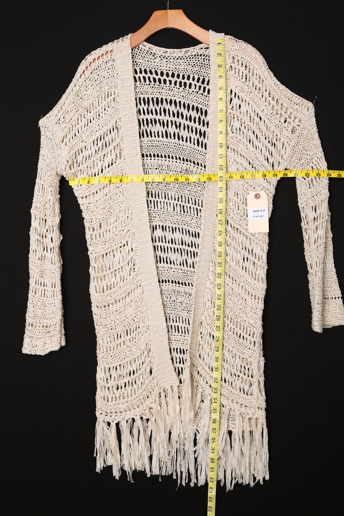 Women's Robe / Crochet / Beige / Long Sleeve