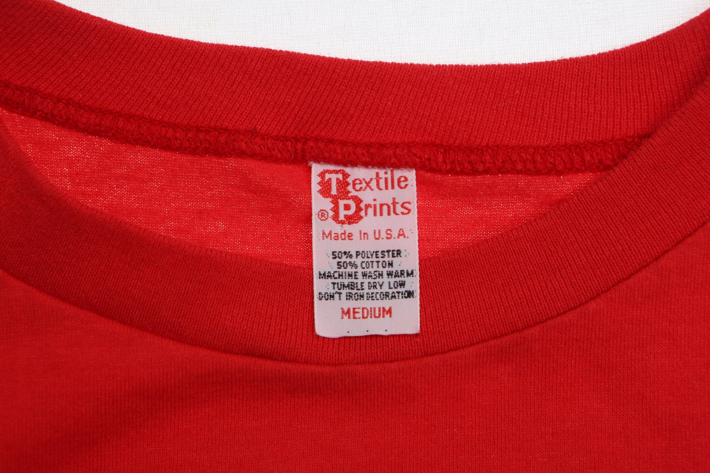 Vintage Sleeveless Red T-shirt - 80's Style - San Diego California Print - Zipper Closure Sleeves