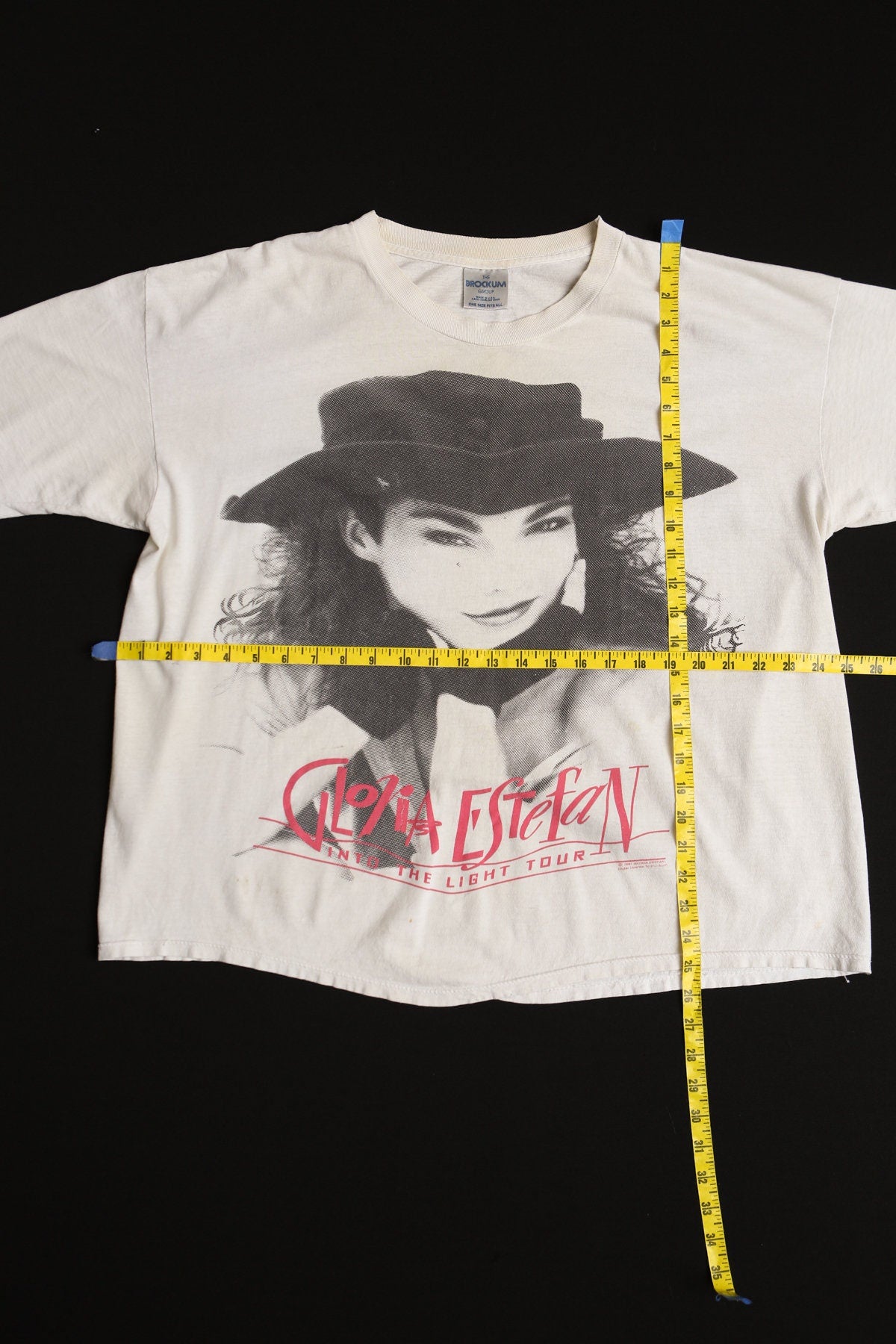 Gloria Estefan Into the Light Tour White Graphic T-shirt