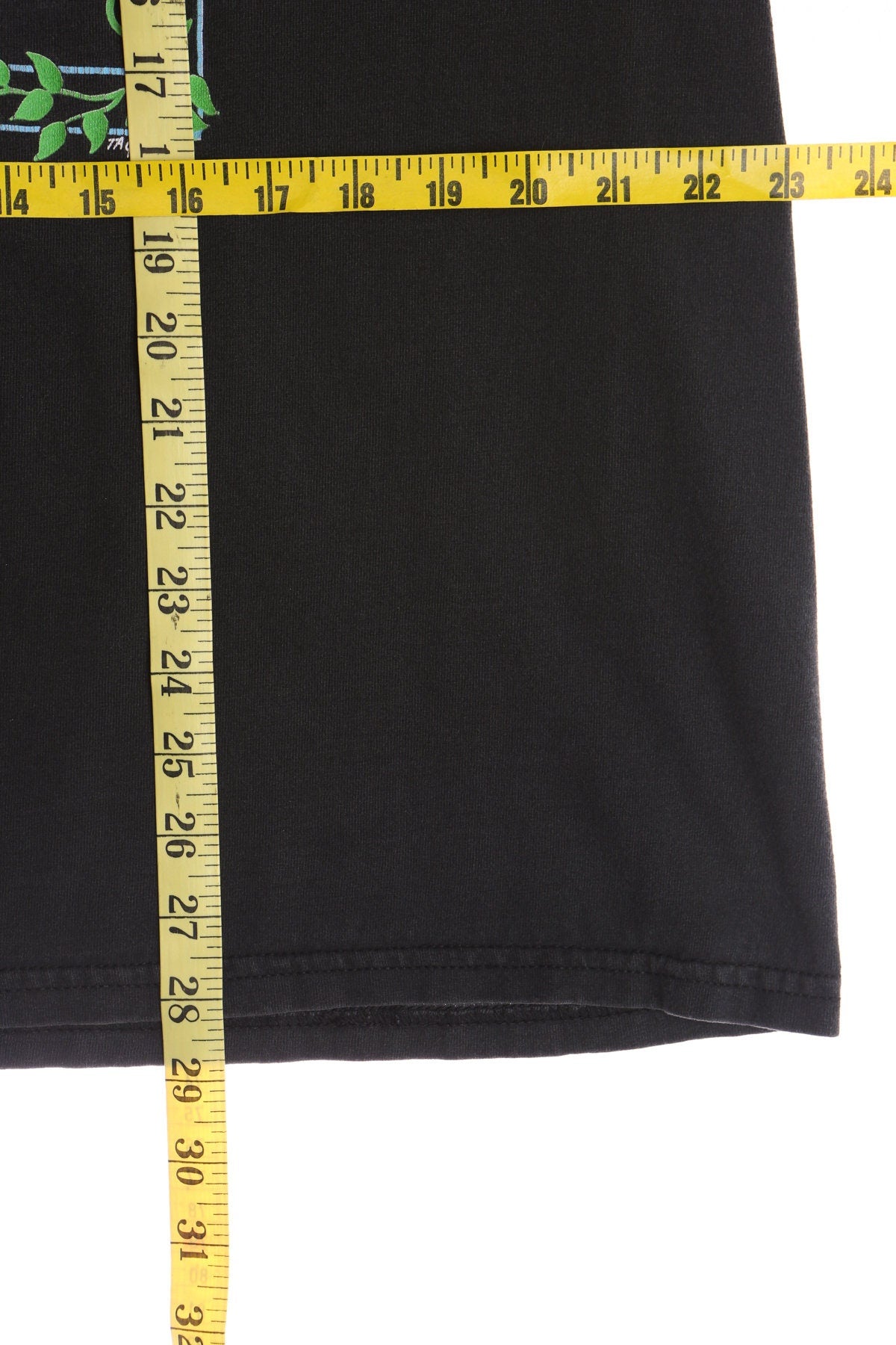 Vintage Black Graphic T-shirt - Golden Dragon Budapest Hungary