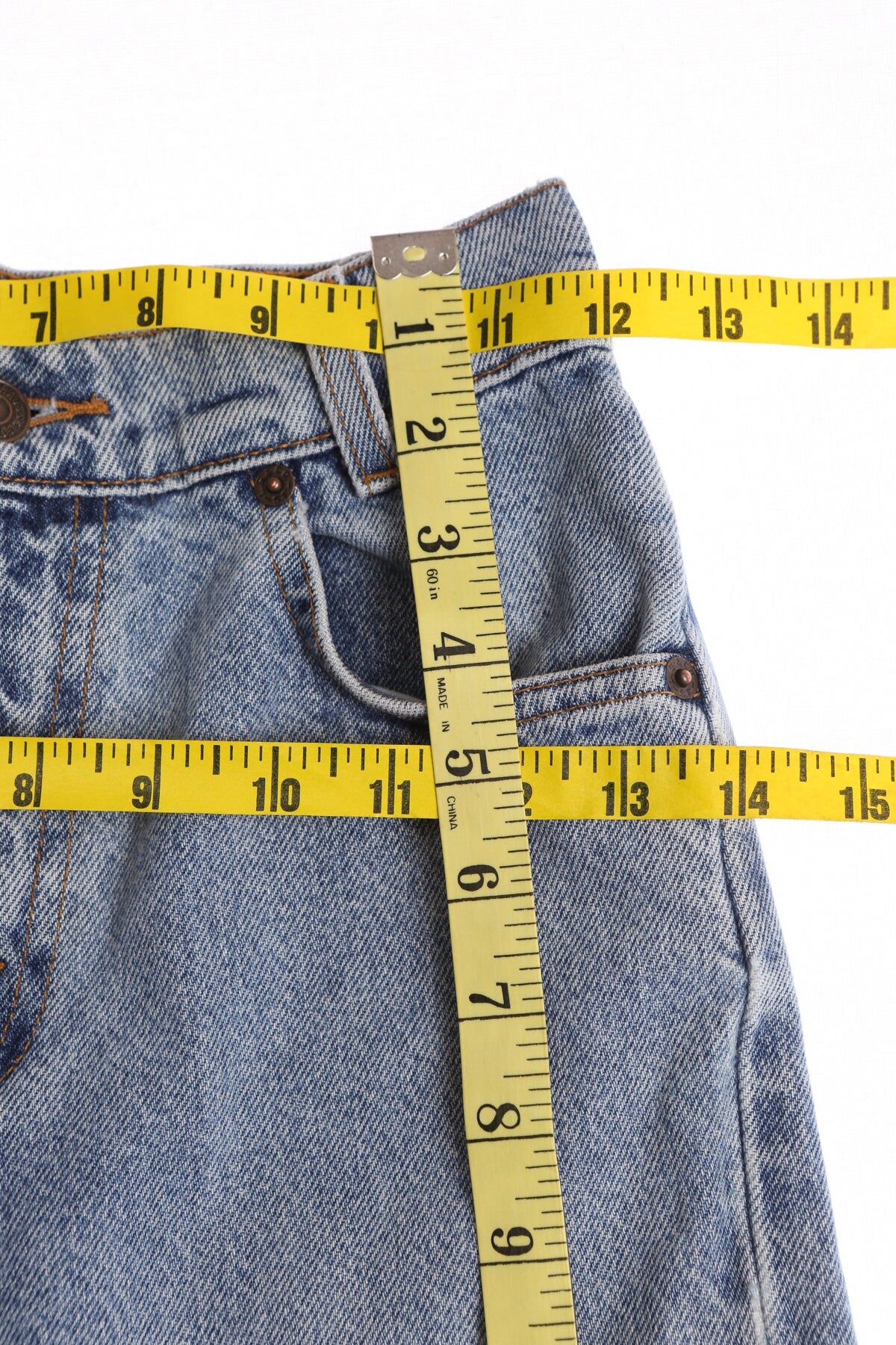 Vintage Levi's Jeans - High Waist - Light Wash