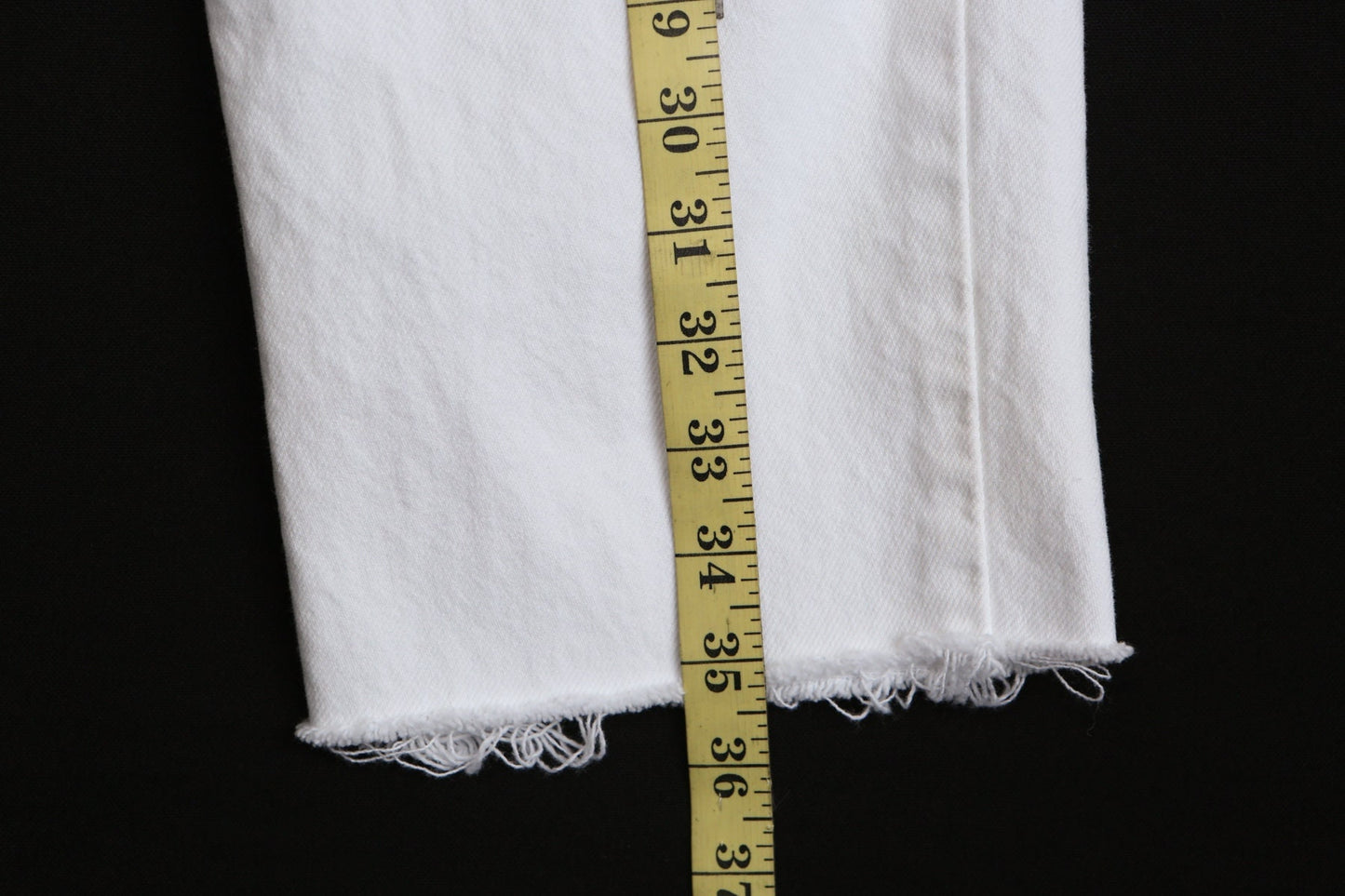 Vintage 951 Levi's white denim pants / jeans high waist / women 90's cut off relaxed fit jeans