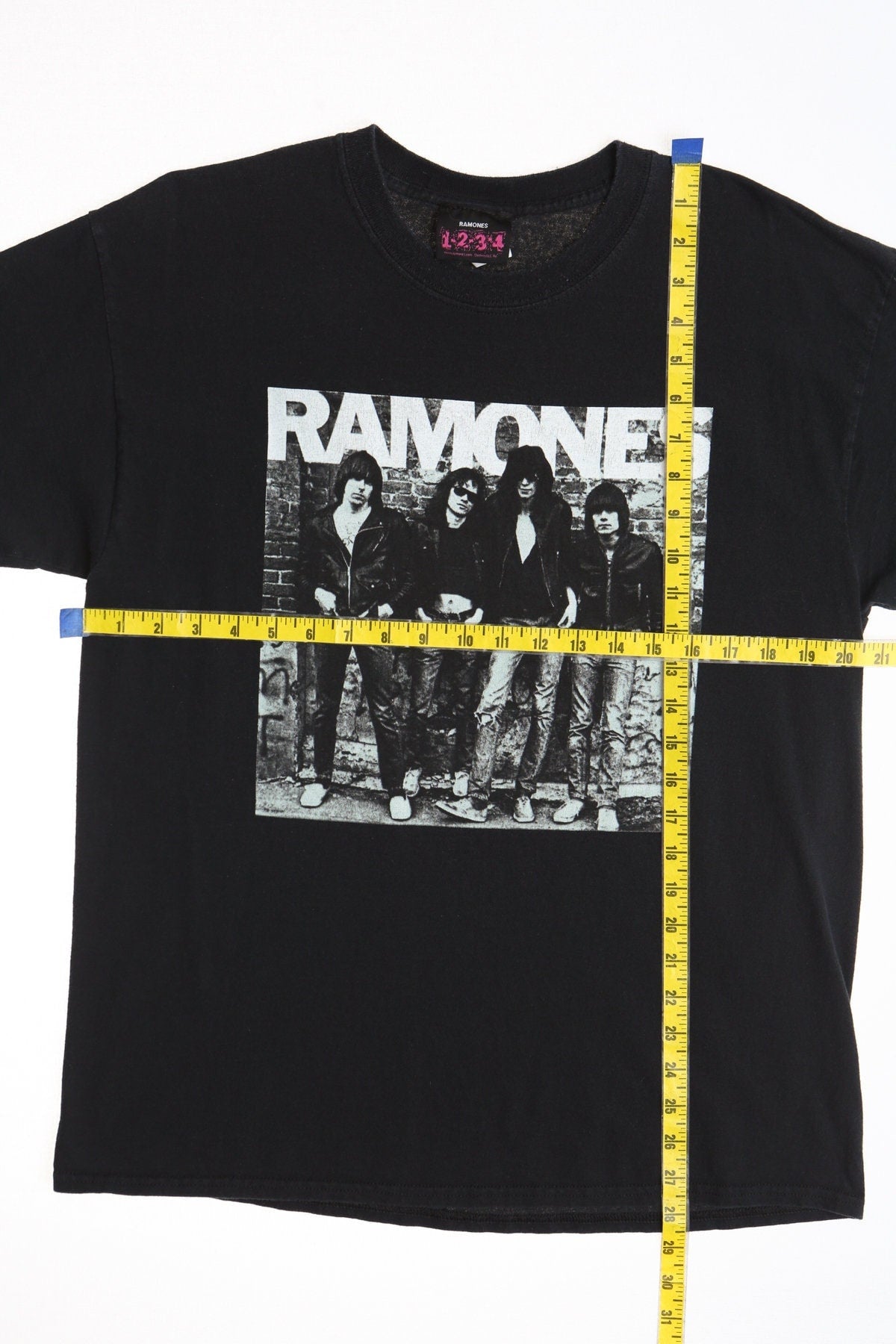 Ramones rock band shirt black