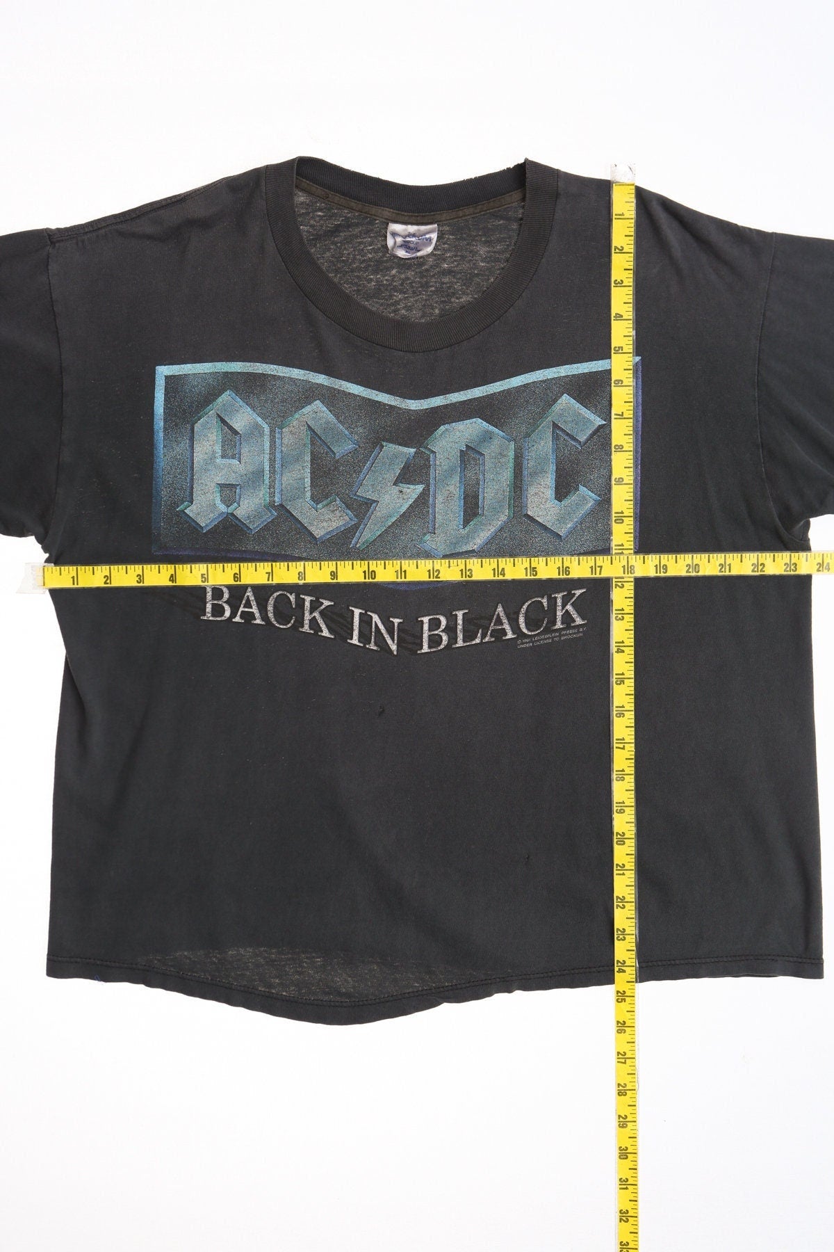 Vintage ac dc world tour 1990 1991 black back in black shirt t-shirt skinhead rock tour xl