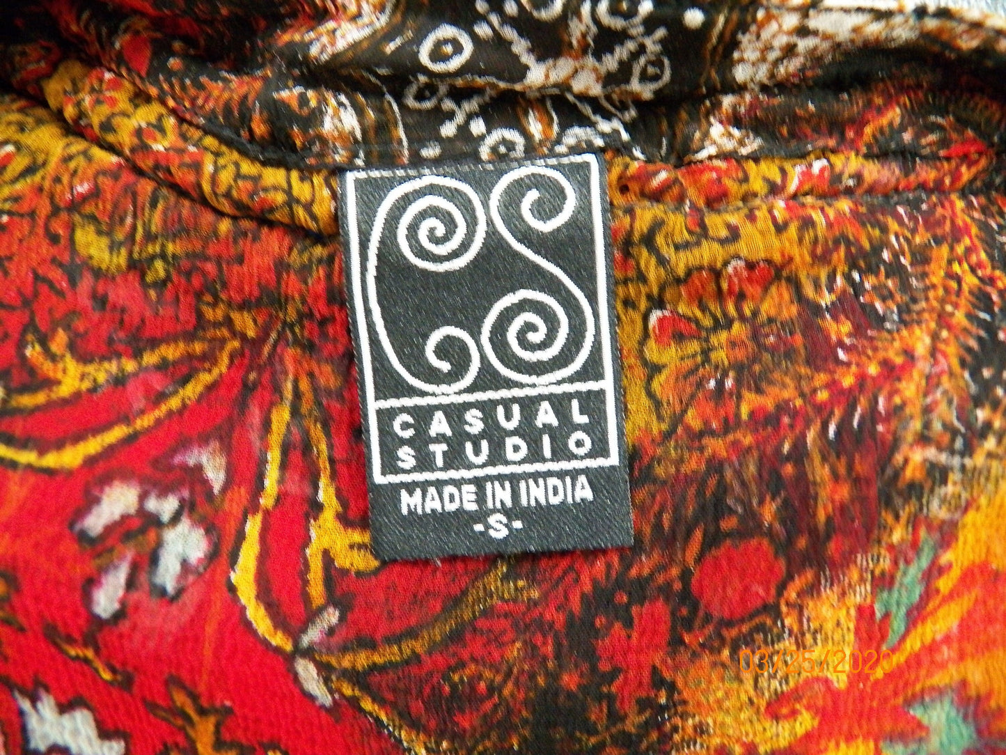 Women viscose graphic top