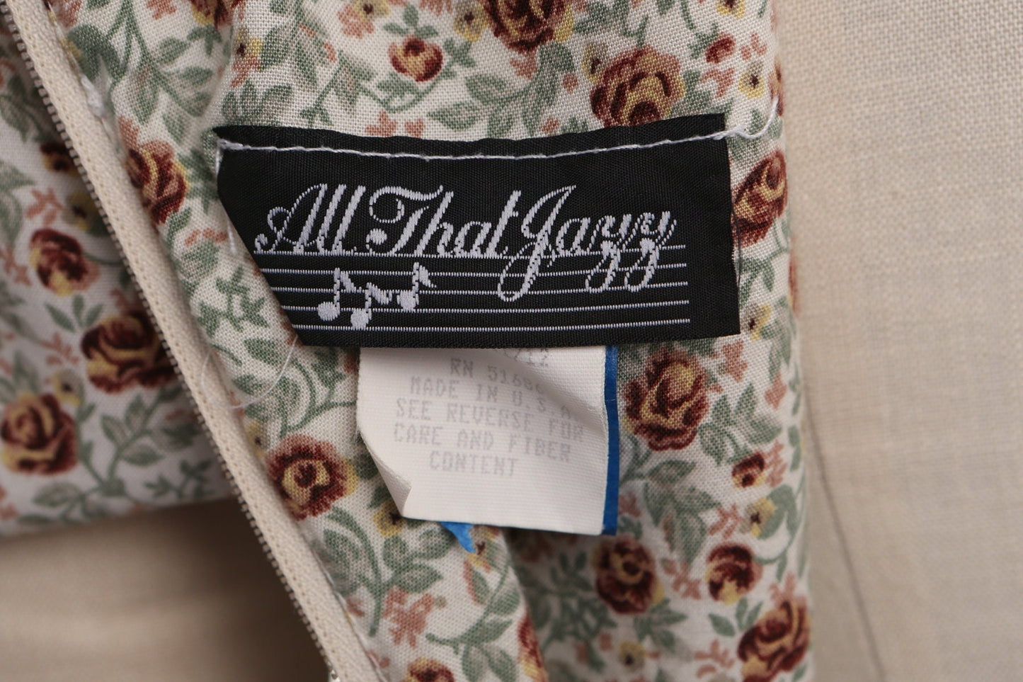 Vintage 90's romper beige floral short rayon summer women casual