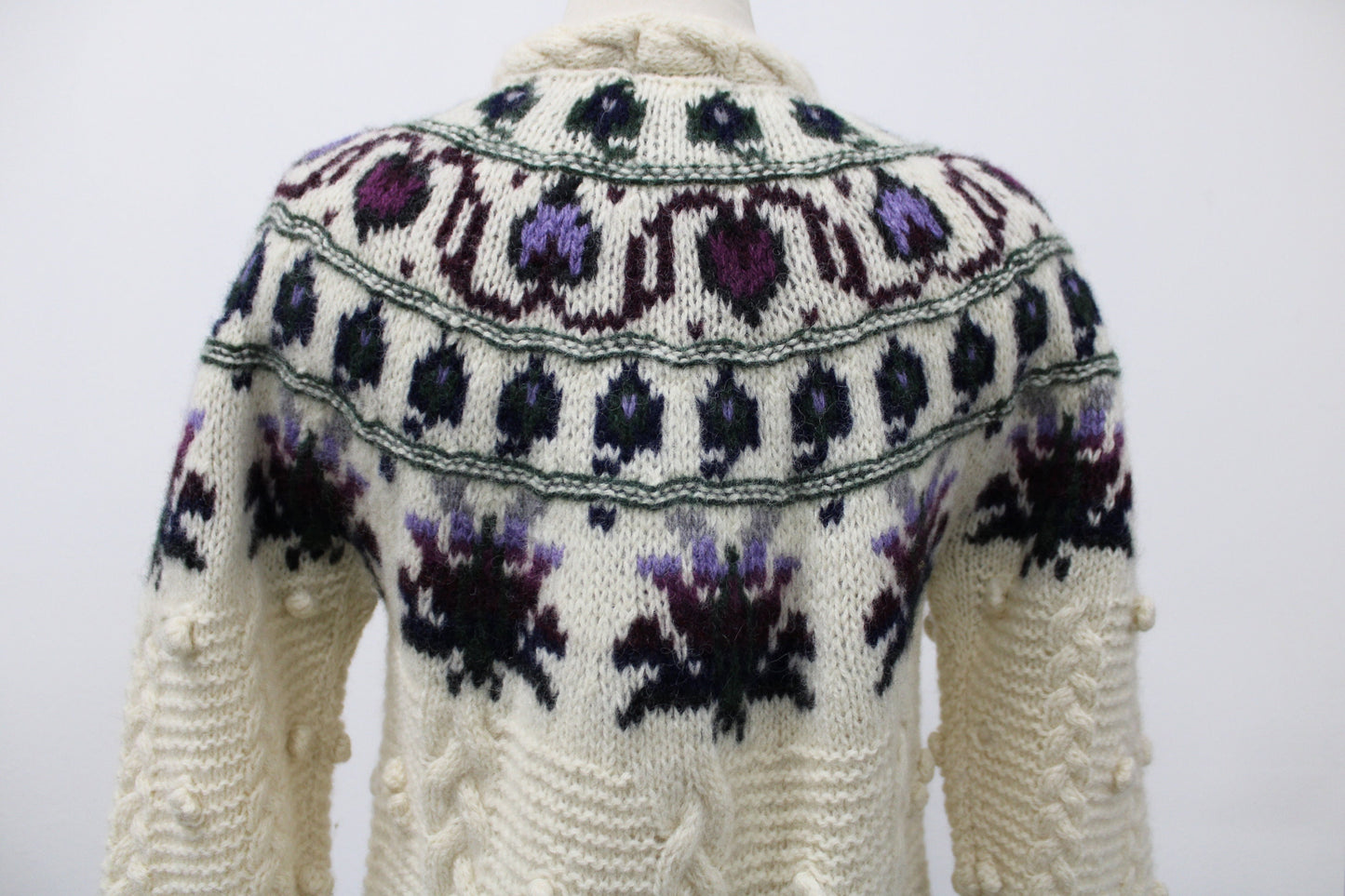 Women vintage knit woolrich sweater spades floral crew neck