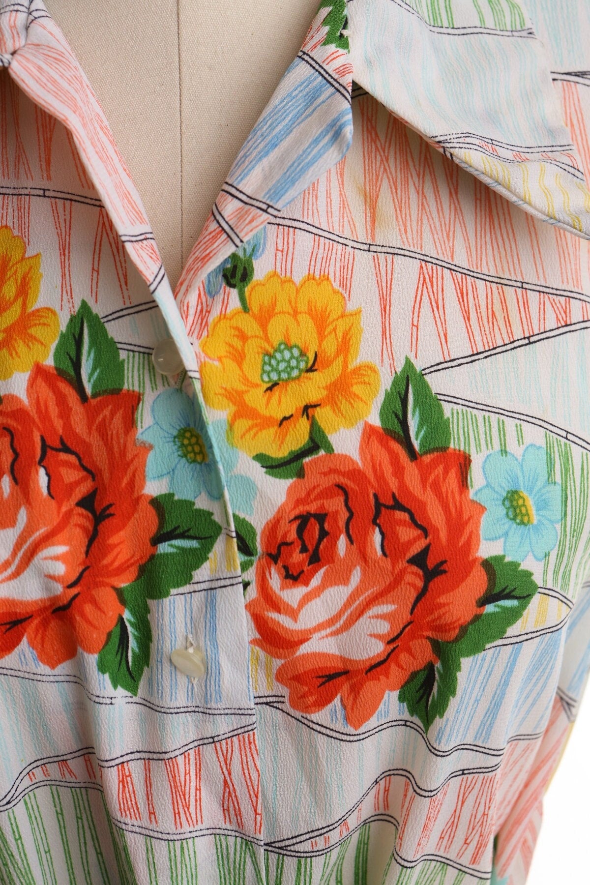 Women 70's blouse white floral waist tie vintage summer