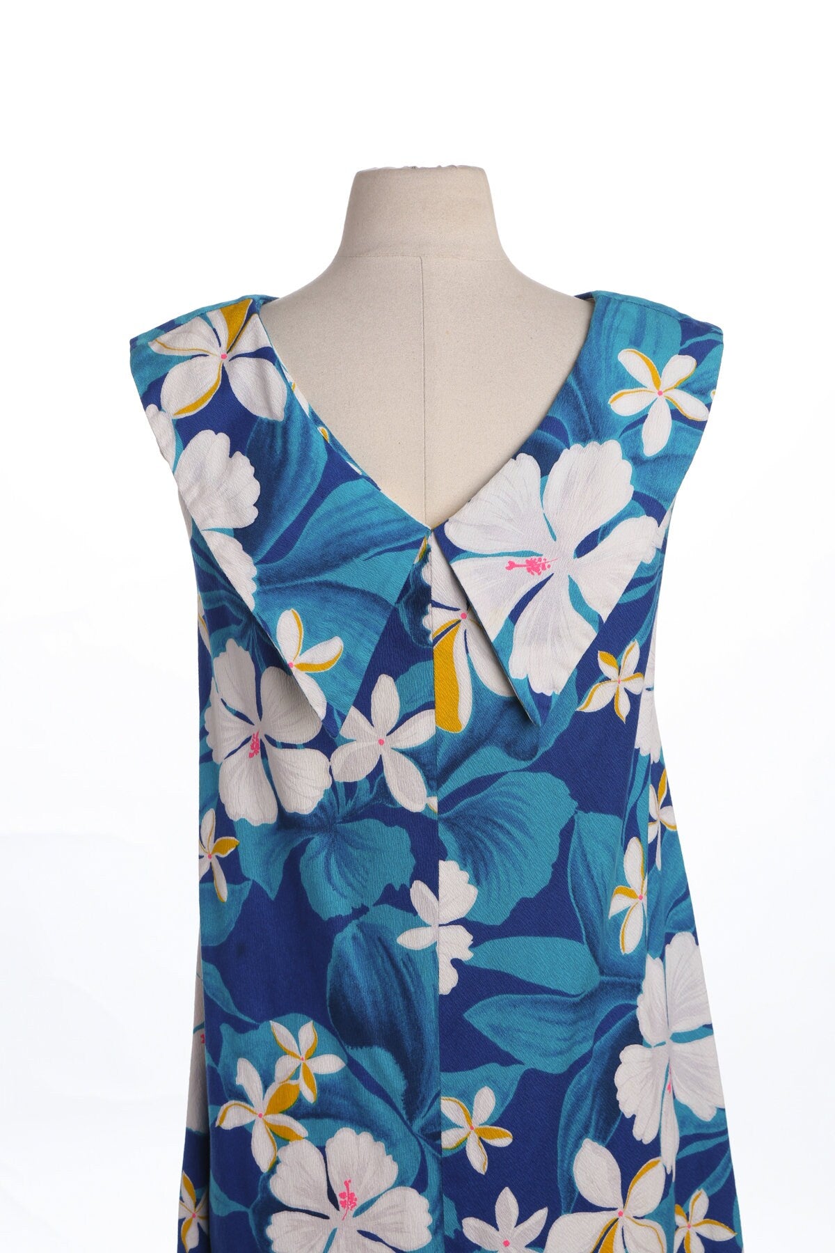 Vintage Blue Long Hawaiian Dress - White Flowers Print - Era 60's -70's