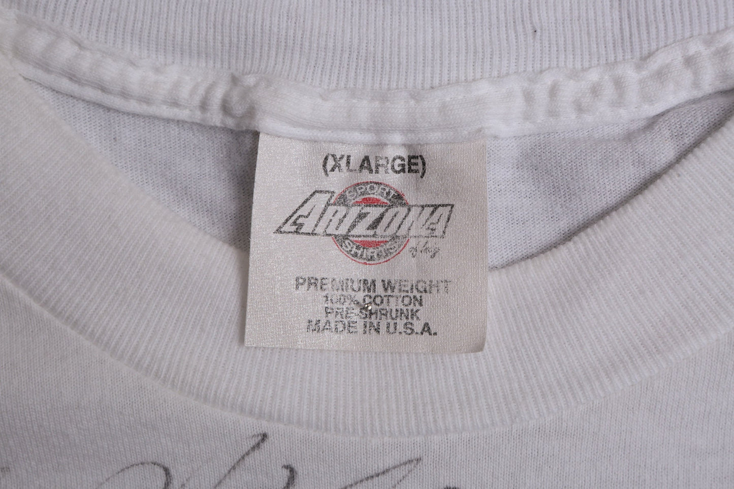 Saint Lyn James Vintage White Graphic T-shirt - Hemelgarn Racing - Formula One