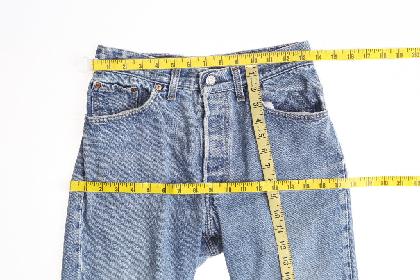 501 levi's vintage denim jeans pants blue light wash cut off