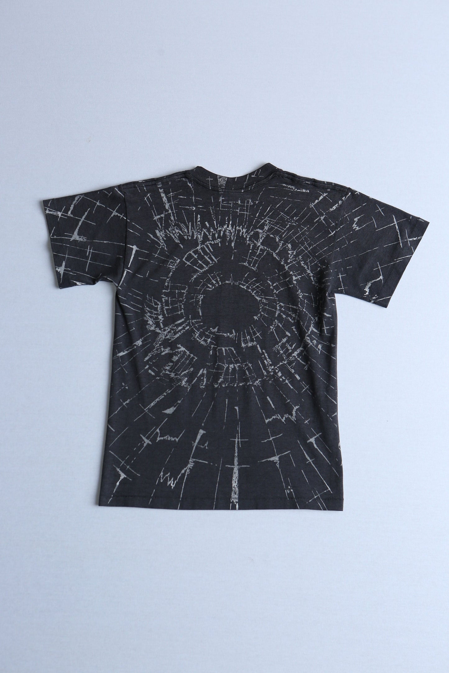 Vintage batman t-shirt broken glass graphic 90's rare collection series 1997 collector's series