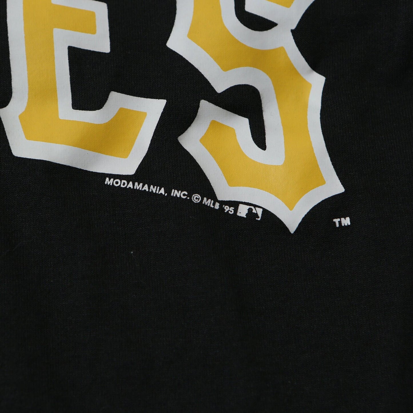 Pirates baseball t-shirt v-neck black mbl vintage 90's