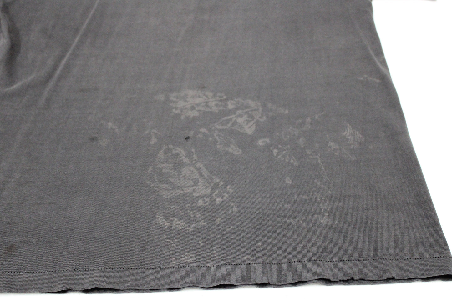 Biotechnology vintage company igf genentech inc black t-shirt made in usa large medical symbol logo