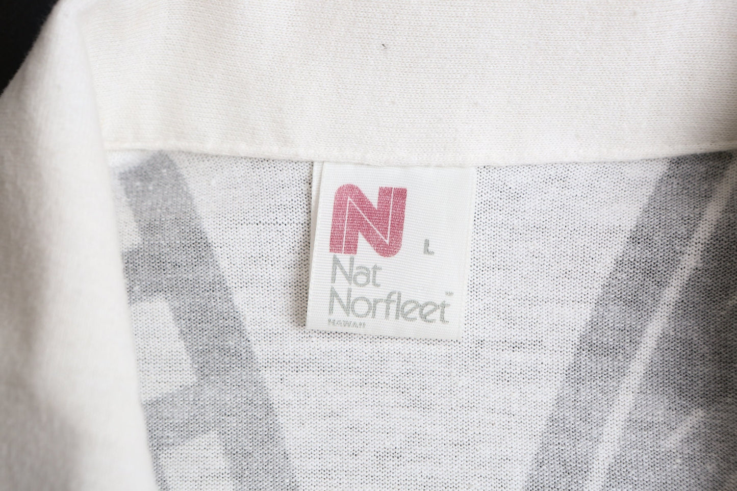 Vintage Polo Shirt with Hawaii Print on Shoulder - Era 70's - 80's