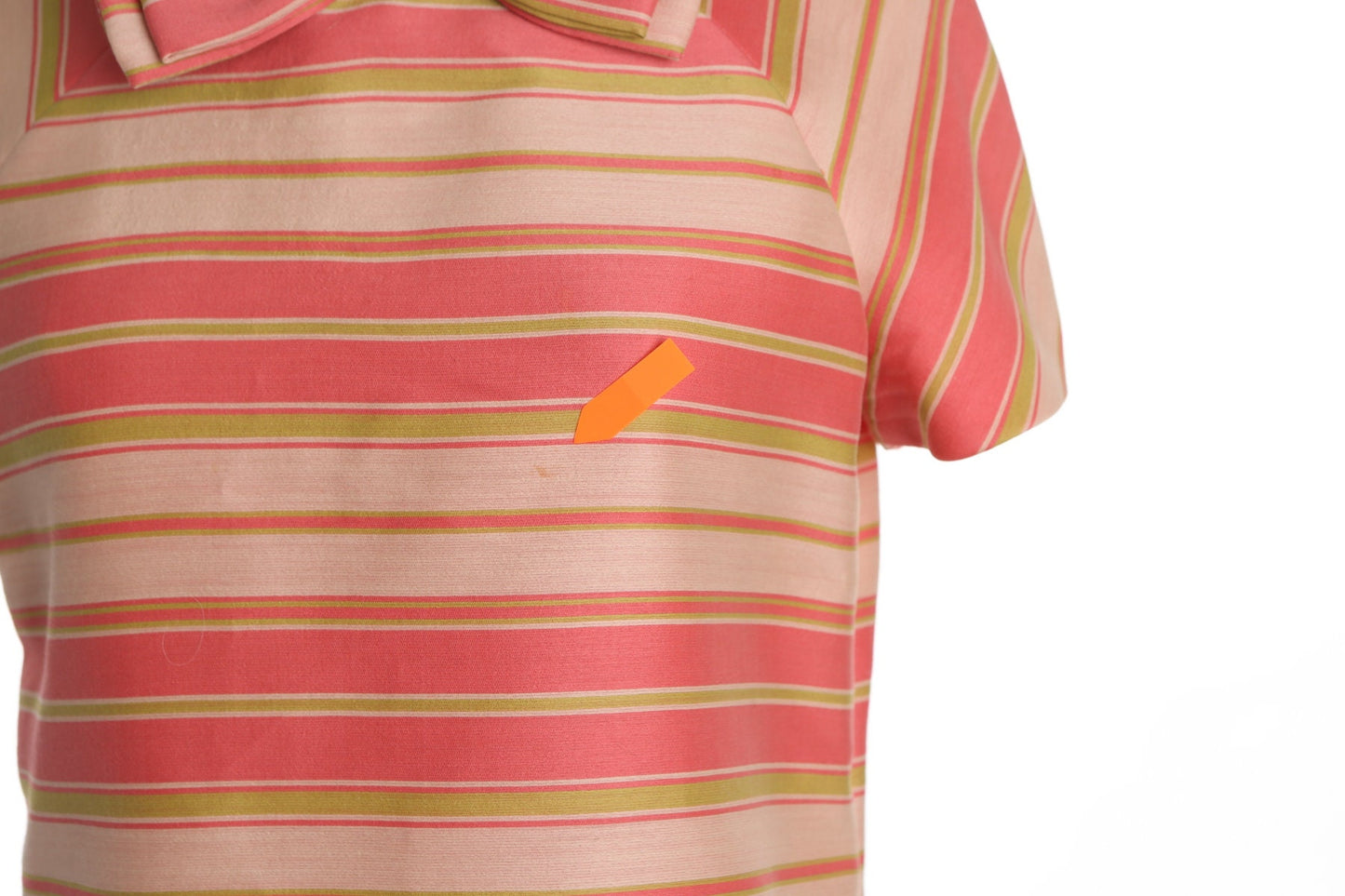 1960s Women Pink Striped Mod Casual Dress by Morton Myles for Jeunesse - New York