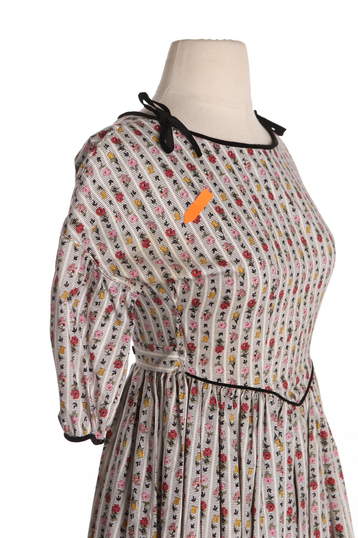 Women White Floral Print Summer Dress - Era 50s - 60s