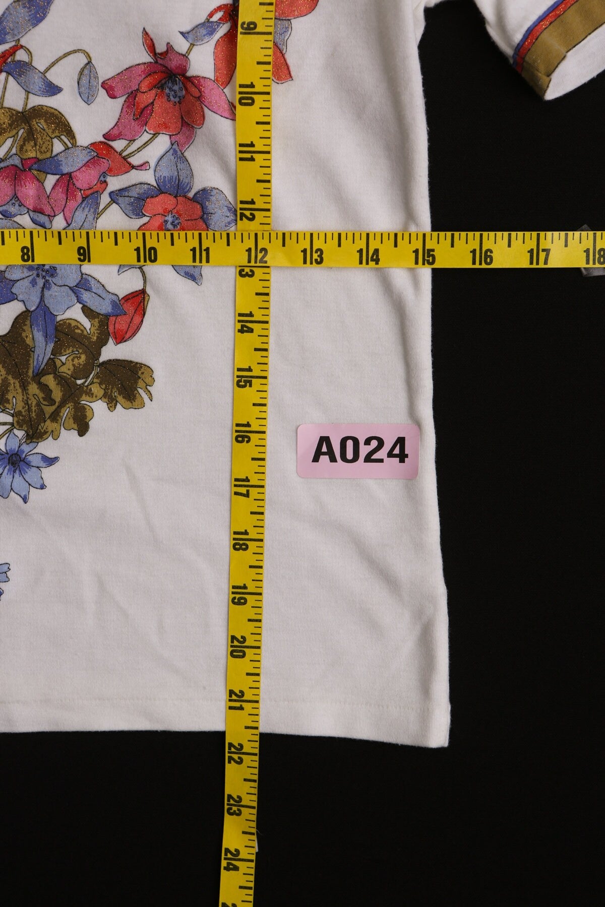 Flower Print White Crew Neck Blouse - Era 70s - 80s - Design from Japan