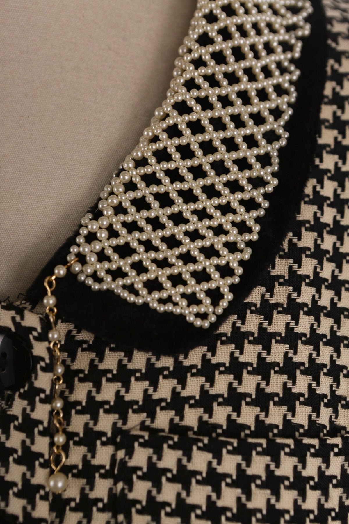 Women Houndstooth Print Casual Jacket with Collared Pearl Embroidered Details