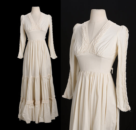 1970s White Long Sleeve Summer Prairie Dress