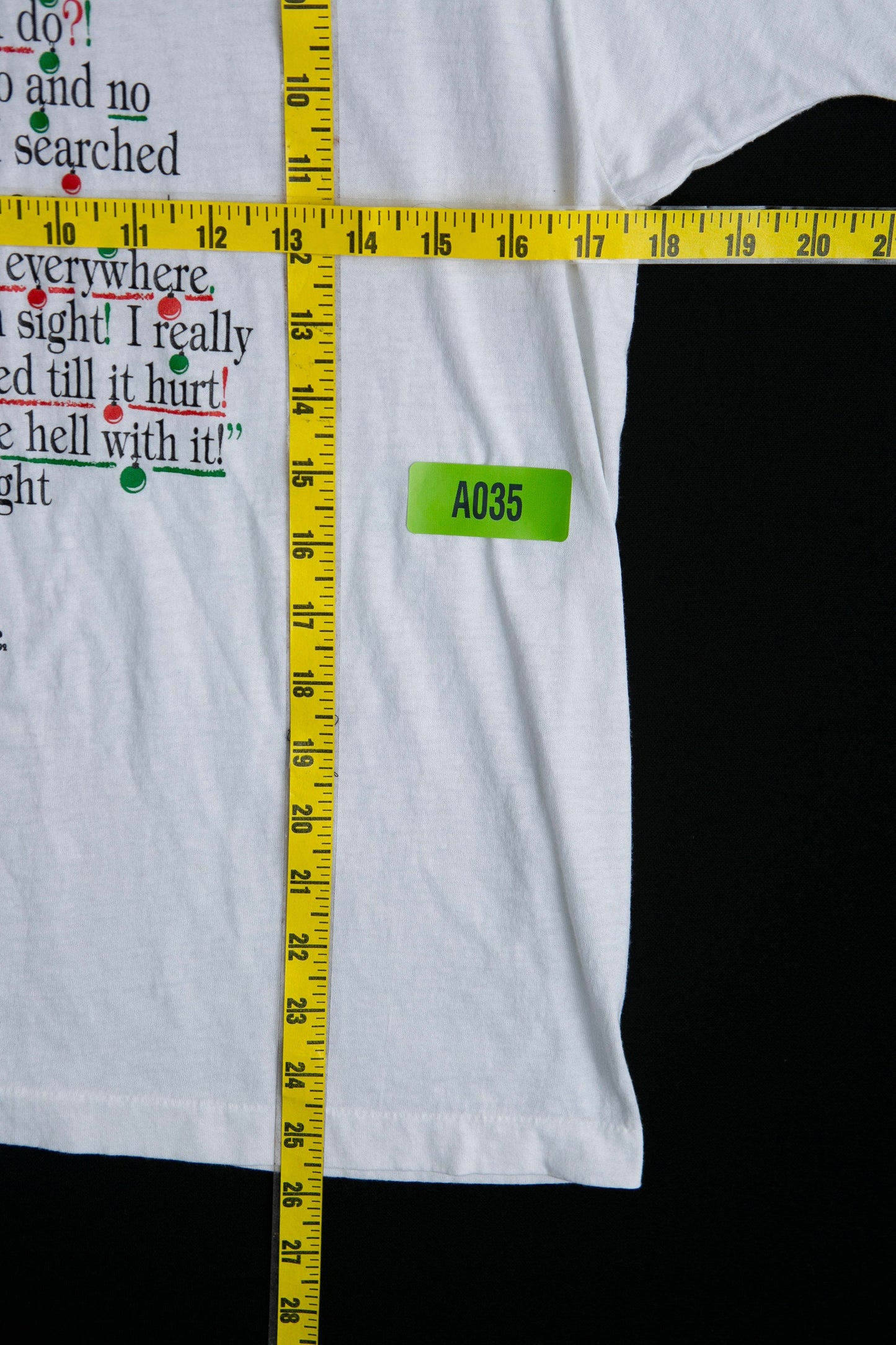 Vintage Christmas Graphic T-shirt with Christmas Tree Words Print