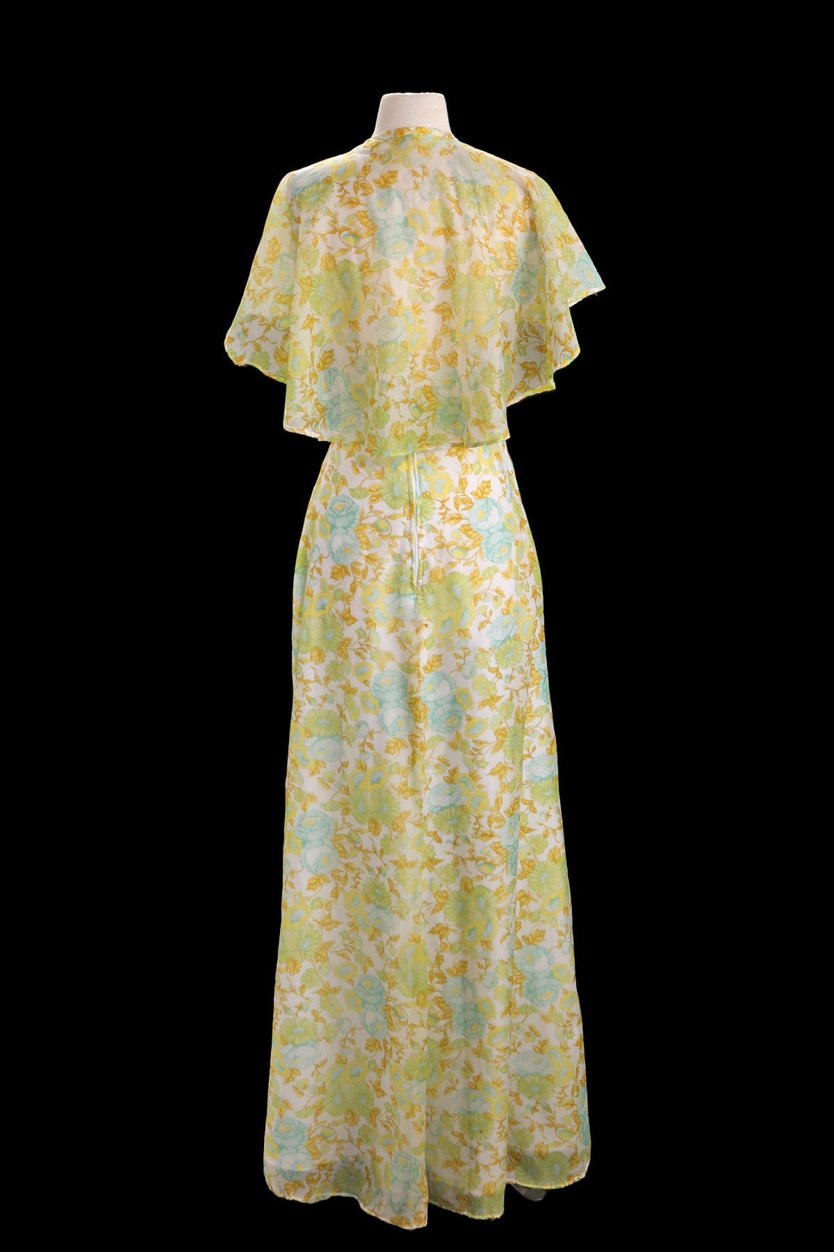 RESERVED - 1970s Summer Dress - Floral Print - Long - Halter Neck - Back Zipper Closure