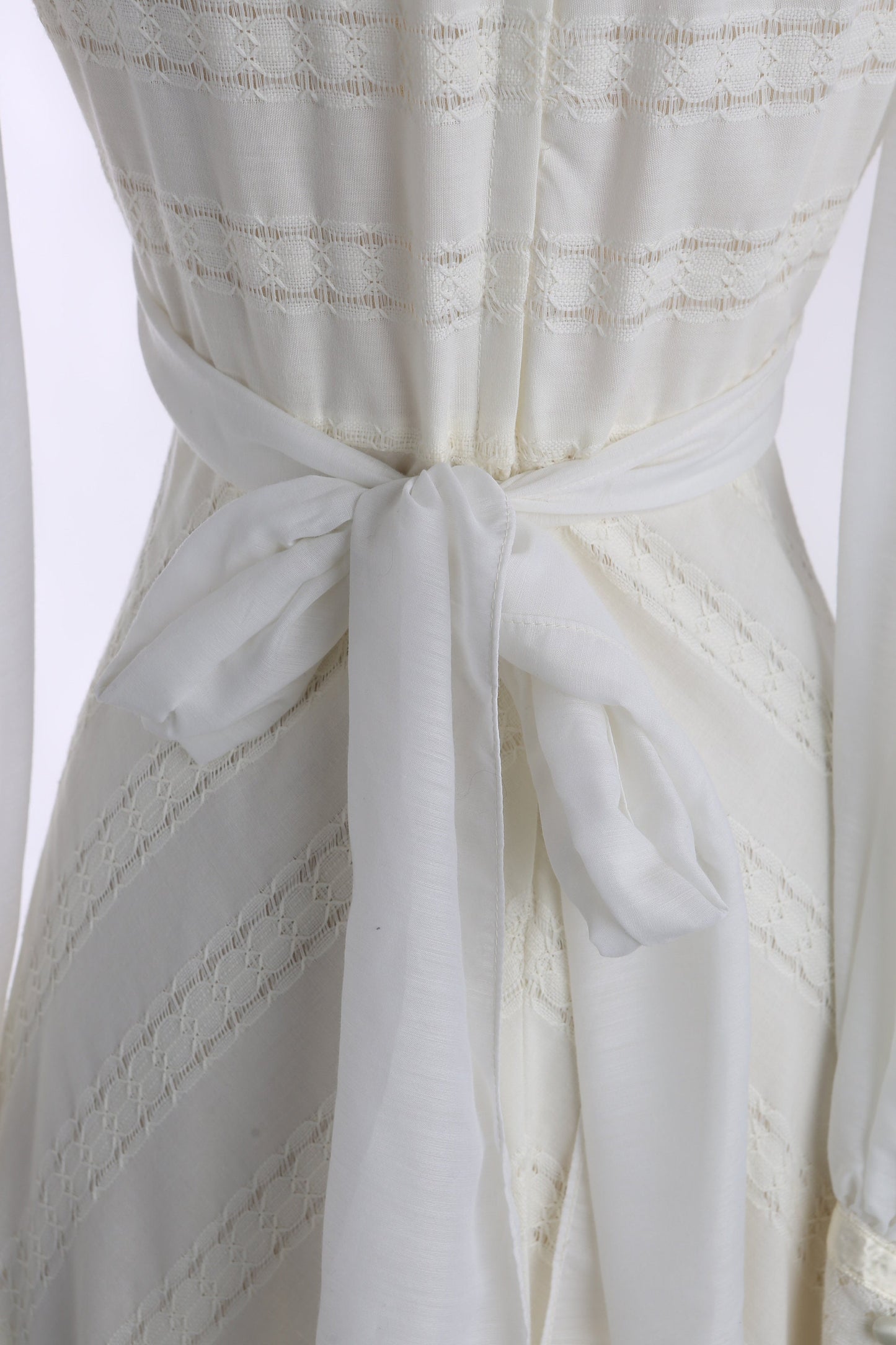 Vintage White Prairie Dress - Era 1970s - 1980s