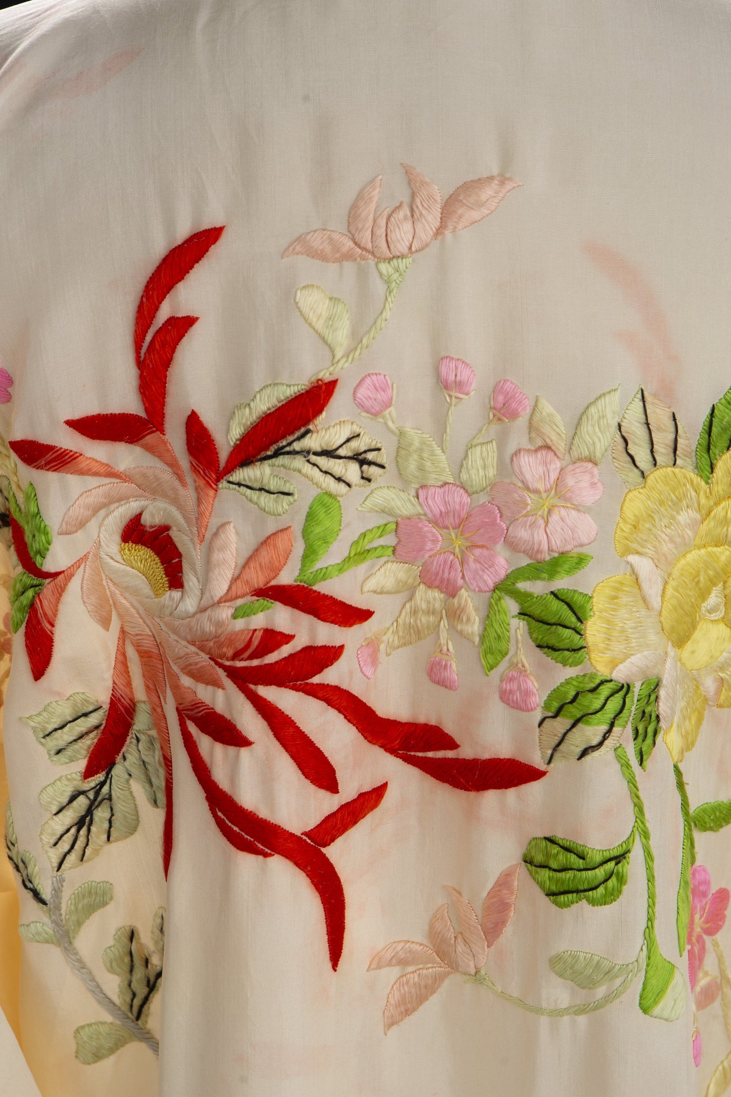 Vintage Kimono Robe with Floral Embroidery