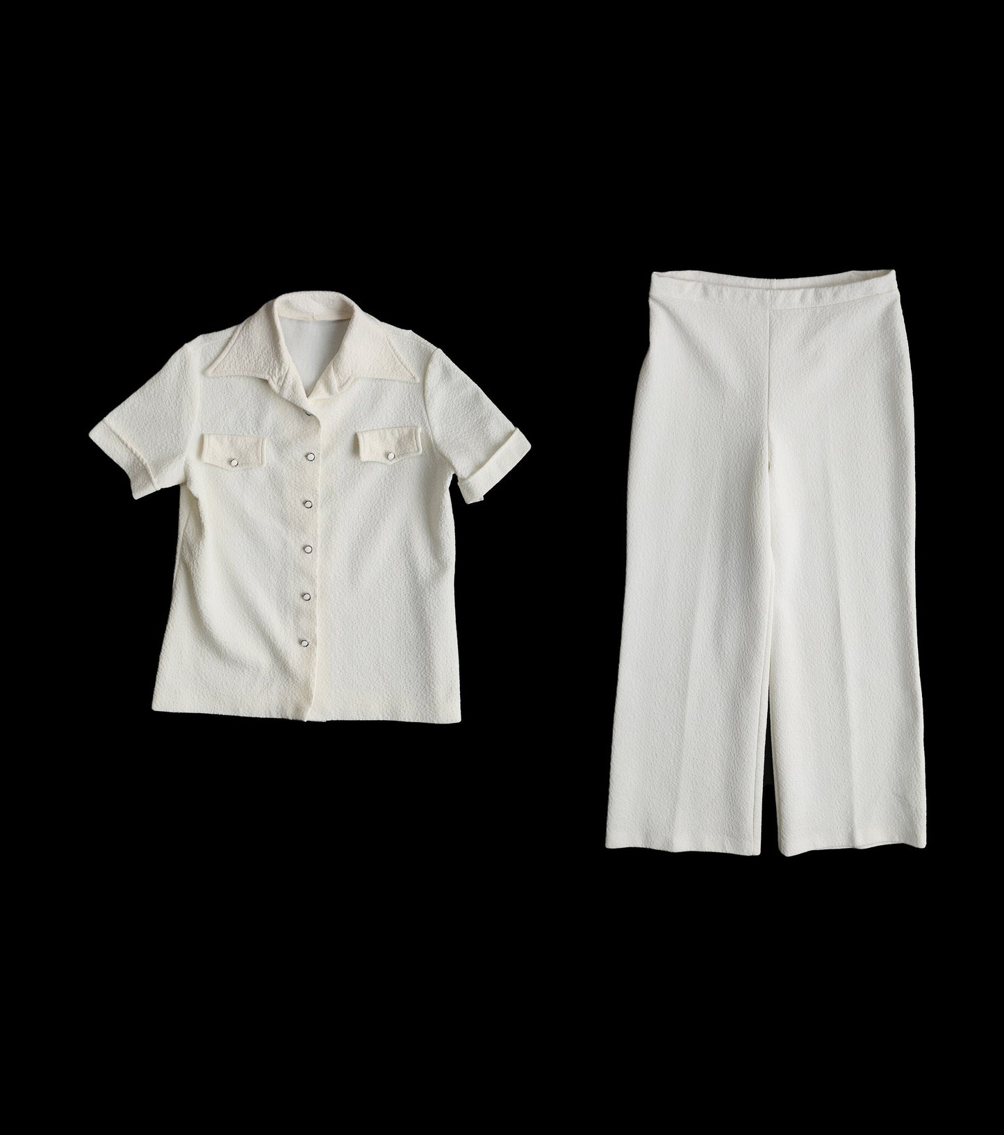 1970's White Women's Poly Suit - Top and Pants set