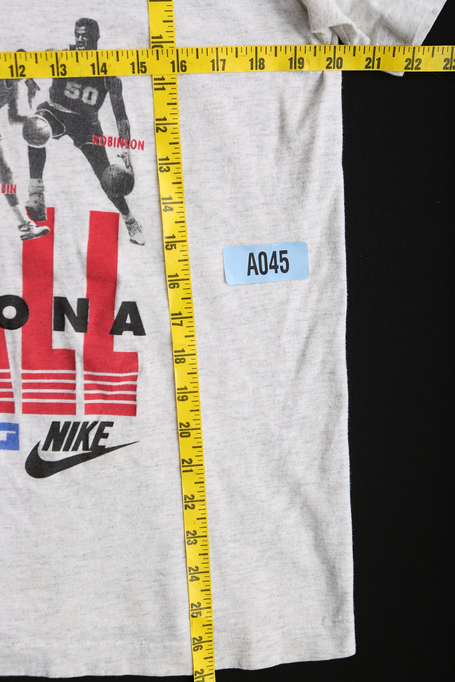 Vintage Nike Basketball Graphic T-shirt with Barcelona B Ball Just Do It