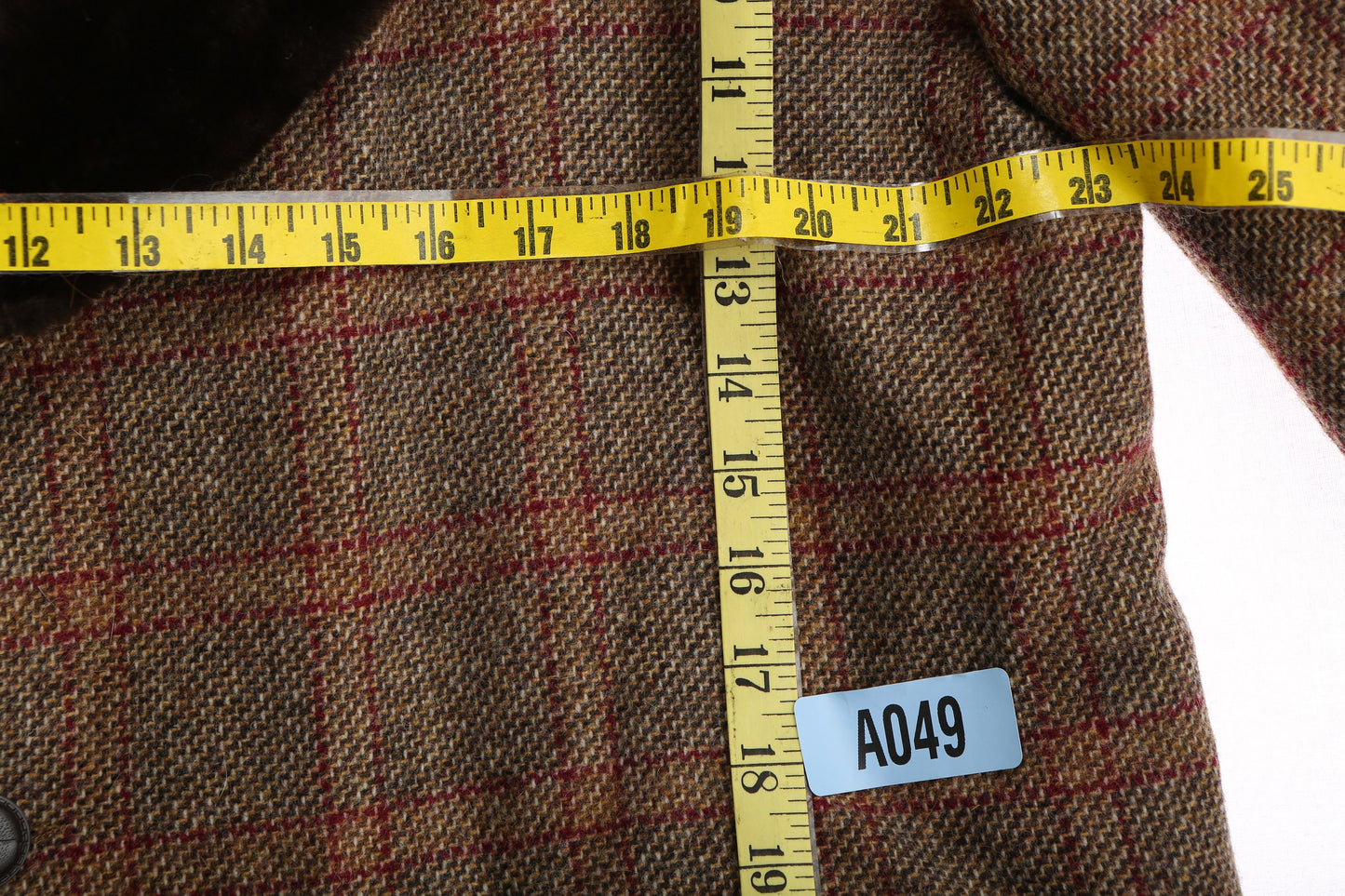 1970's Men Brown Winter Coat - by Van Heusen
