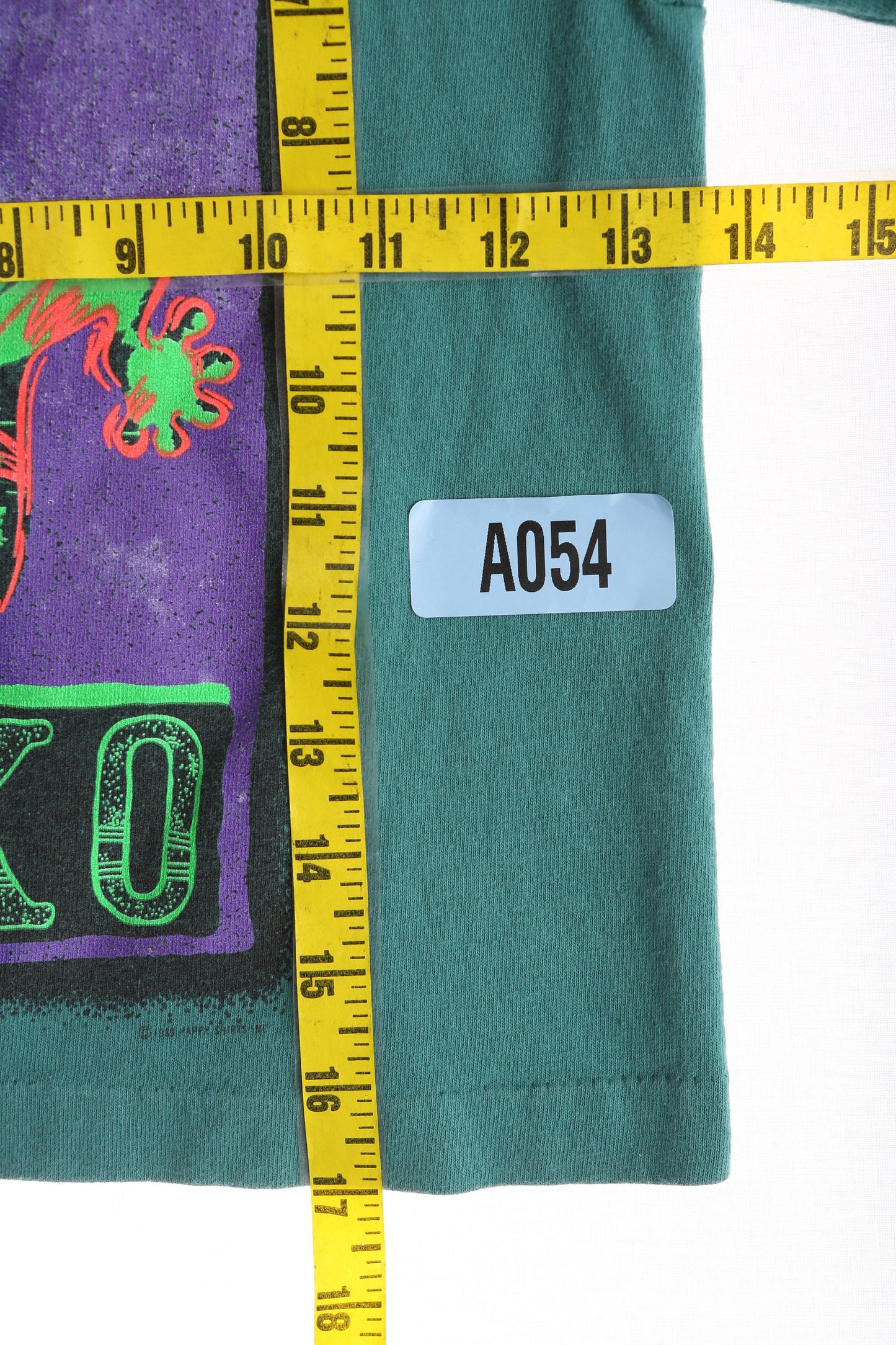 Vintage Green Hawaiian Graphic T-shirt