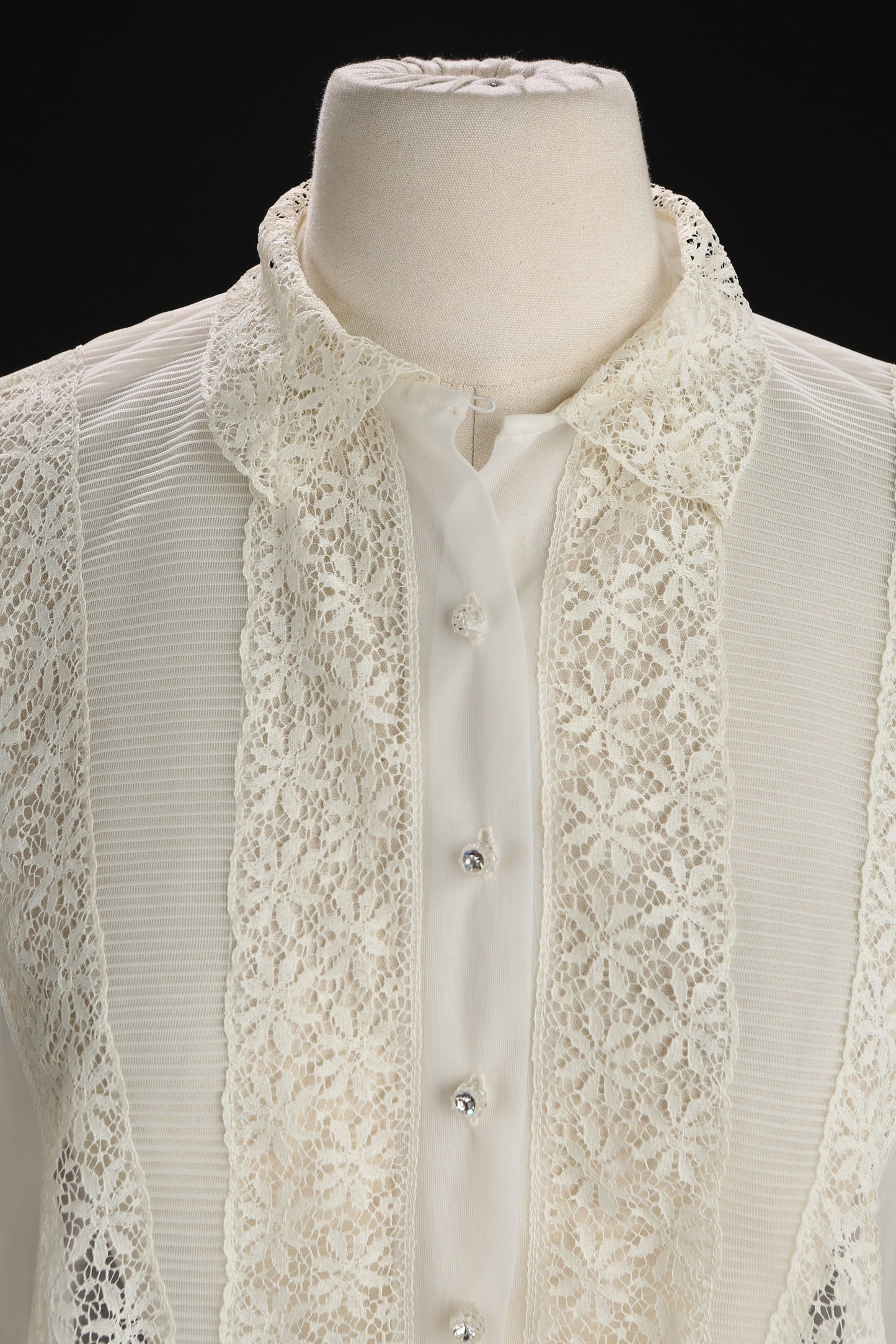 Vintage Women's White Polyester Blouse / Estimated era 1940s - 1950s