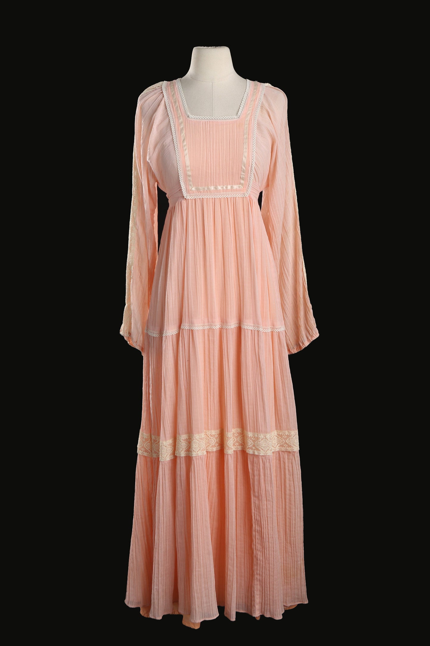 70s Women Long Sleeves Pink Prairie Dress by Roberta California