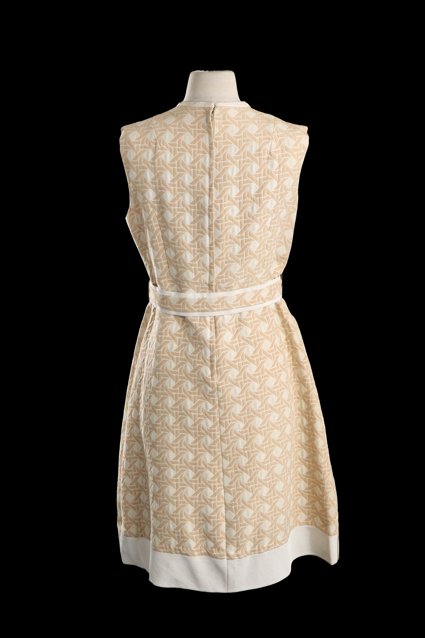 1960s-70s Women Sleeveless Mod Casual Dress