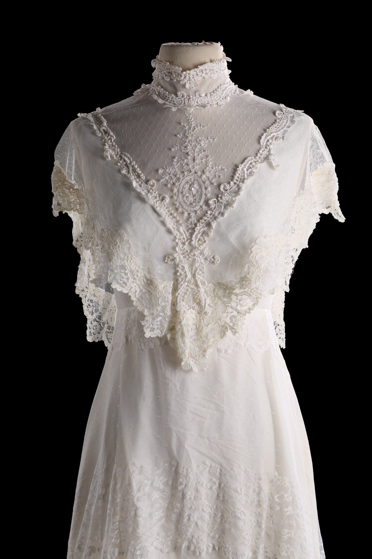 Vintage Women's White Long Wedding Dress