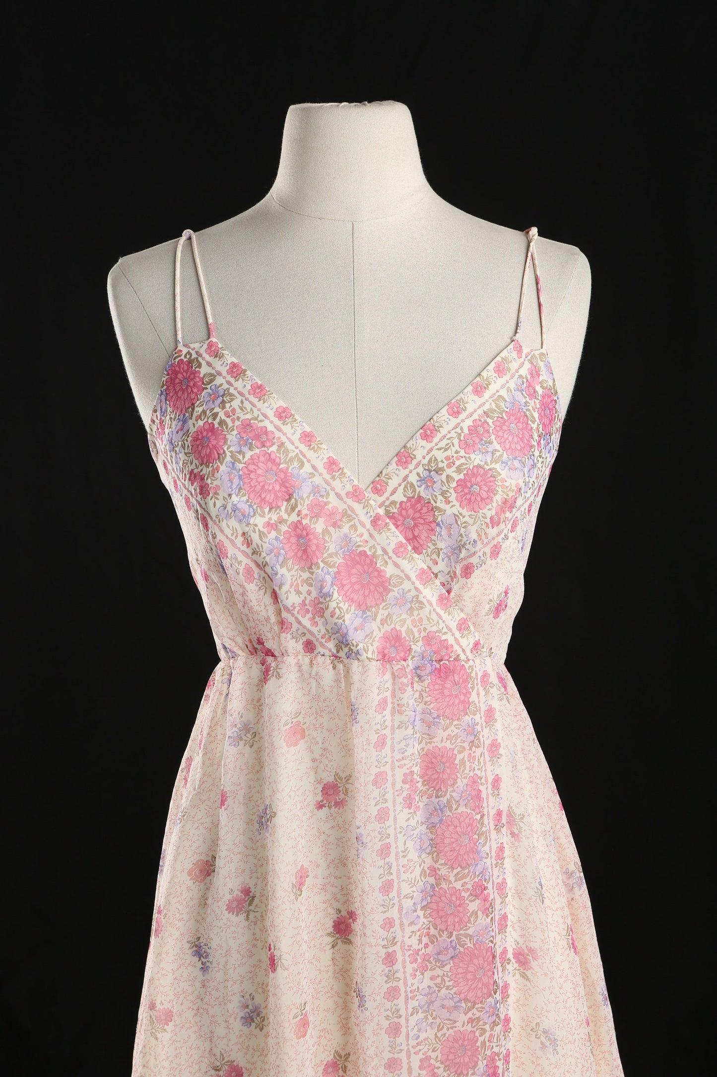 Vintage Women's Floral Print Long Summer Dress / Era: 70s - 80s