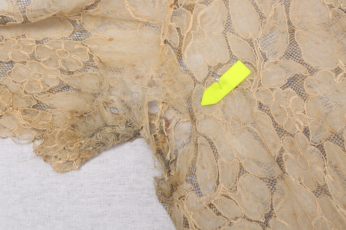 1930s Women Long Nightgown Dress - Floral Lace Top Fabric and Black