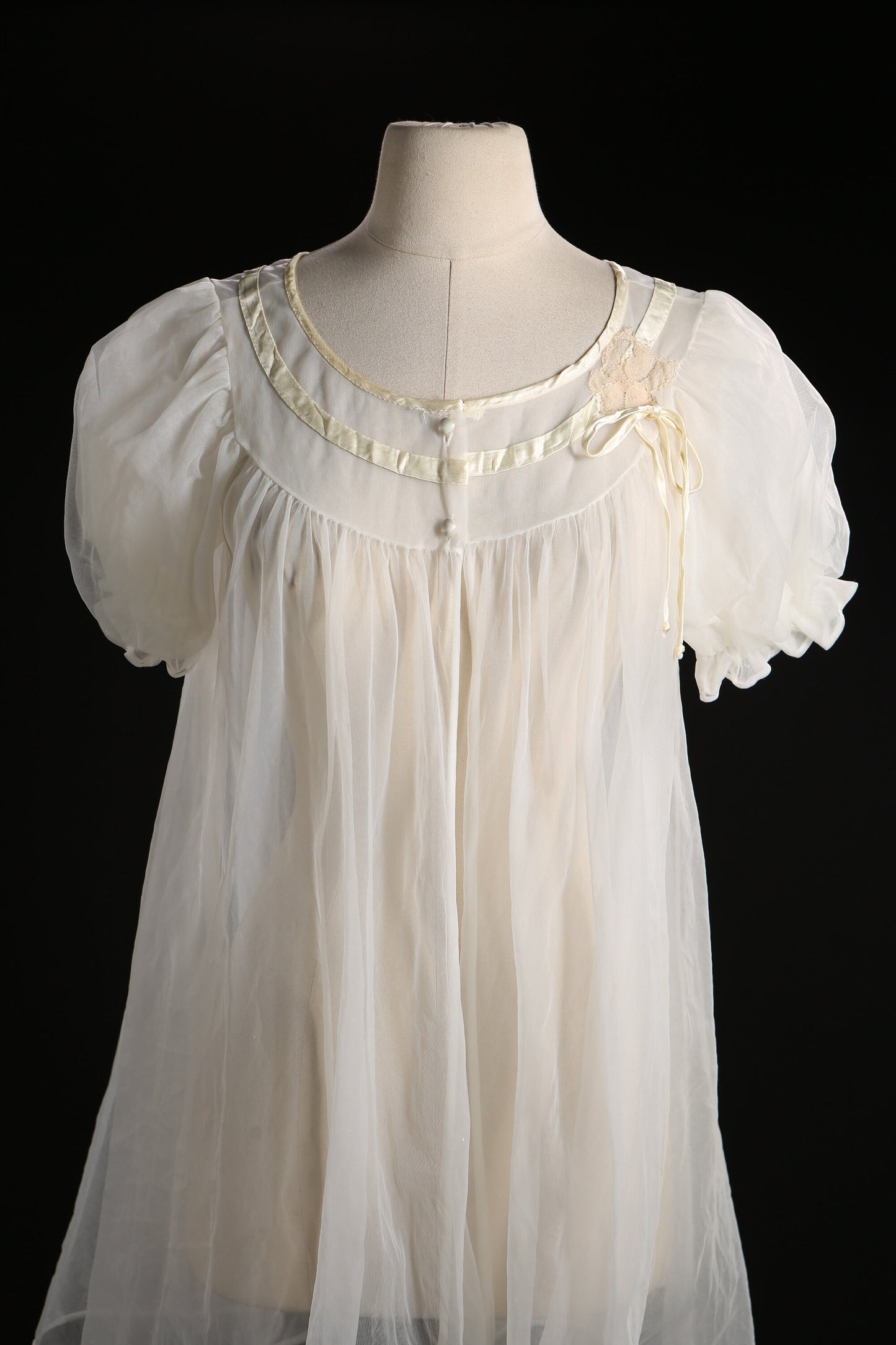 Vintage Women's Nightgown White Poly Blouson