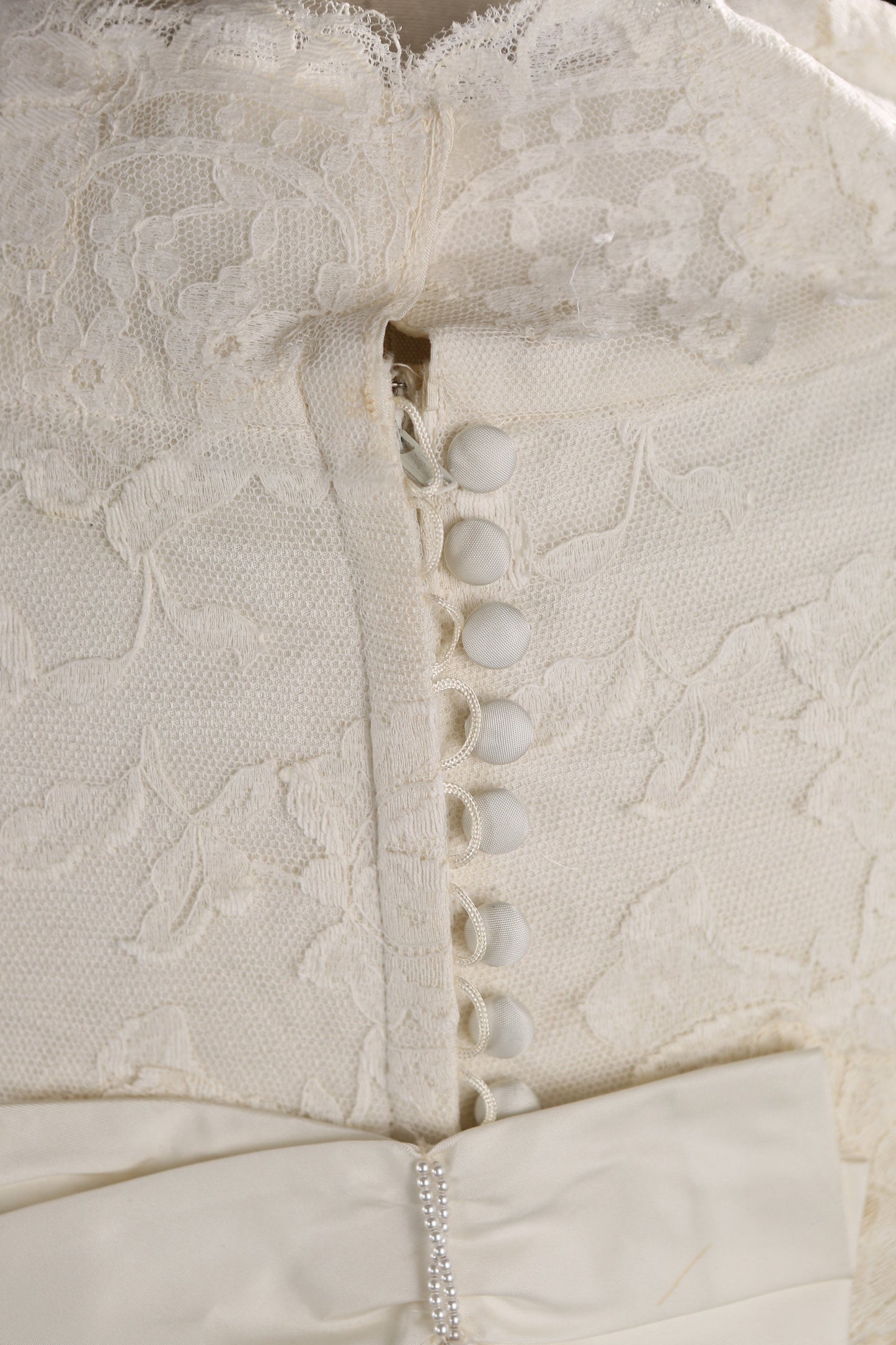 Vintage White Wedding Dress by Edythe Vincent for Alfred Angelo