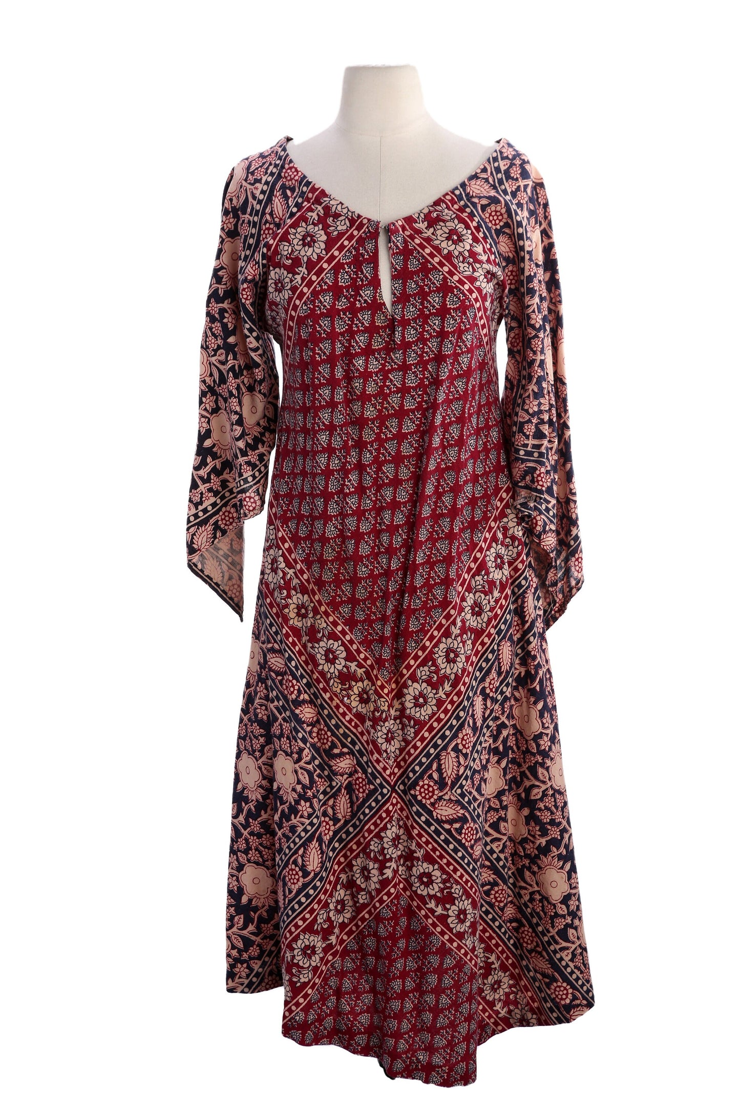 Vintage Women's Floral Block Print Bohemian Red Long Sleeve Dress A Line Shape - Estimated Era 1970's - 1980's