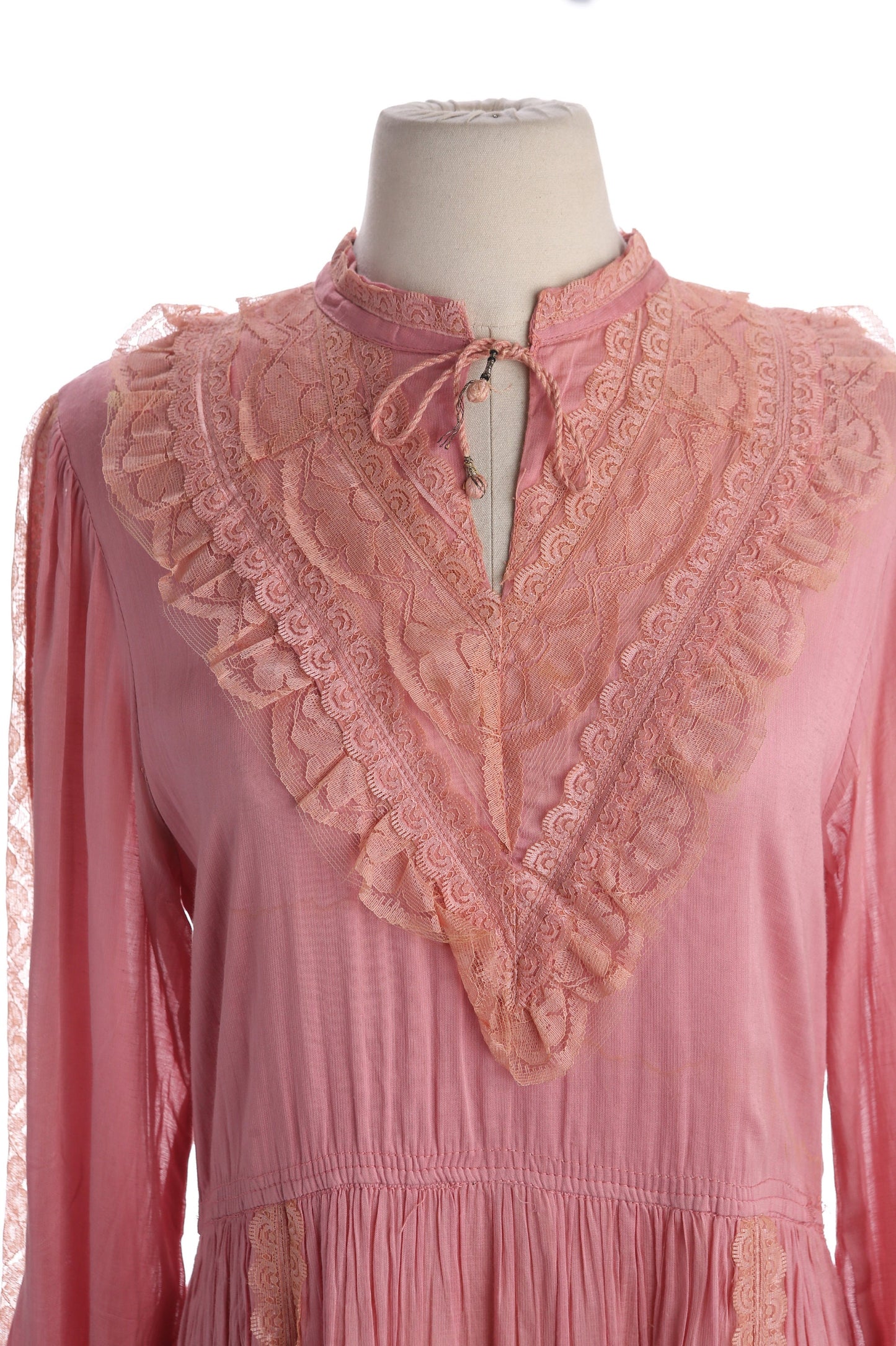 Vintage Women's Pink Lace Bohemain Dress by Interlinks Made in India Vintage Size Large